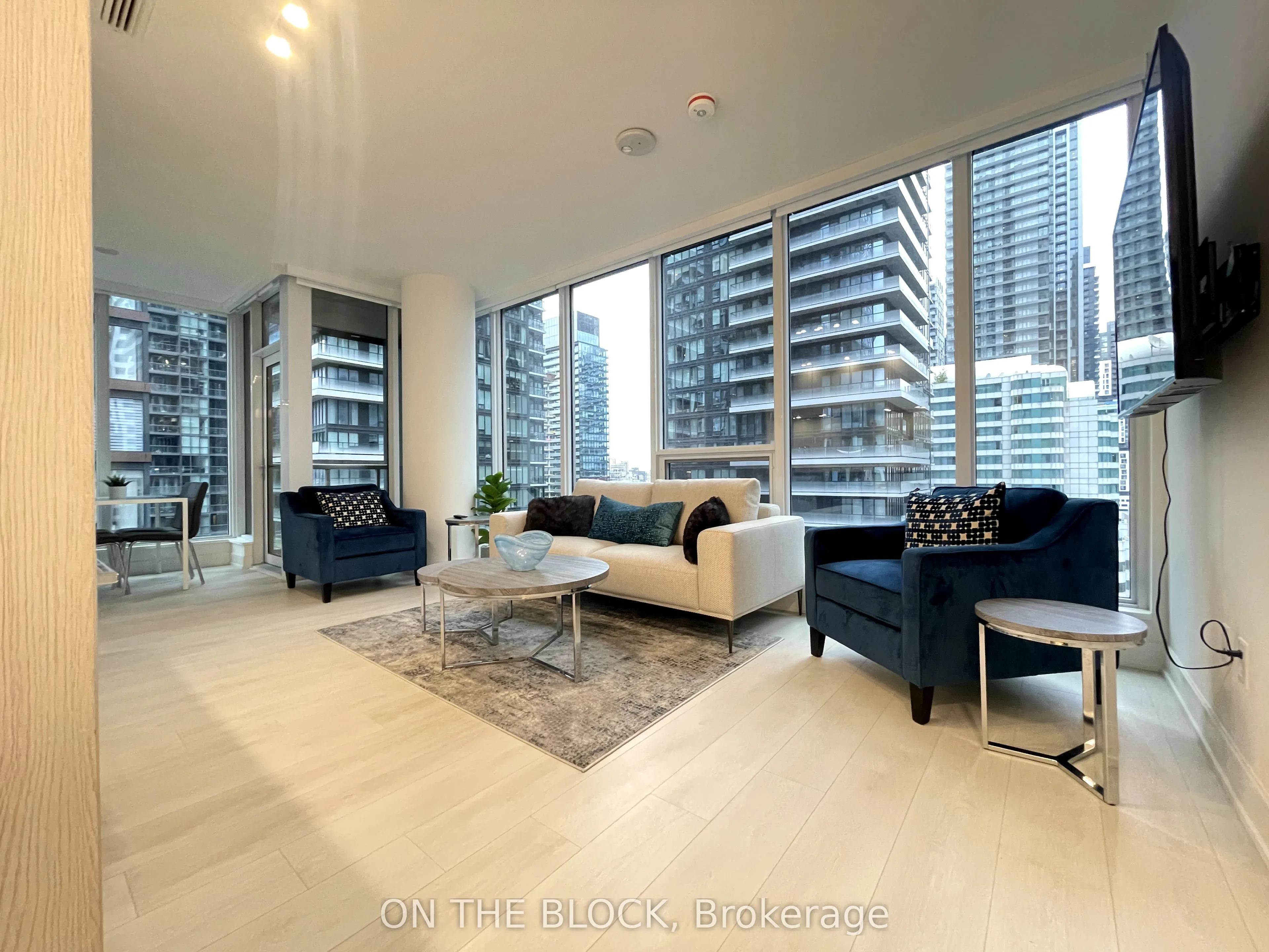 35 Mercer Street, #1312