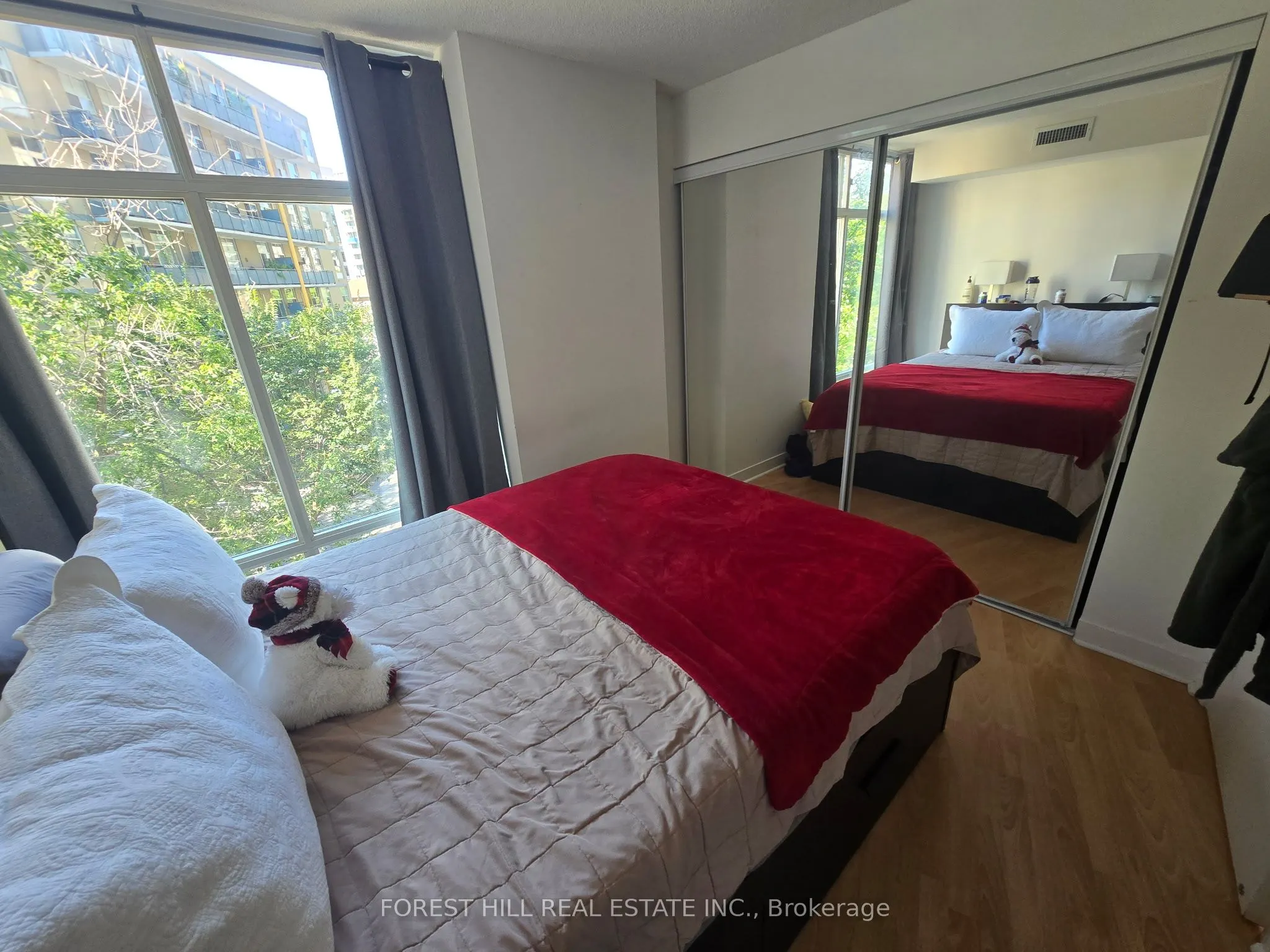 650 Queens Quay W Boulevard, #516