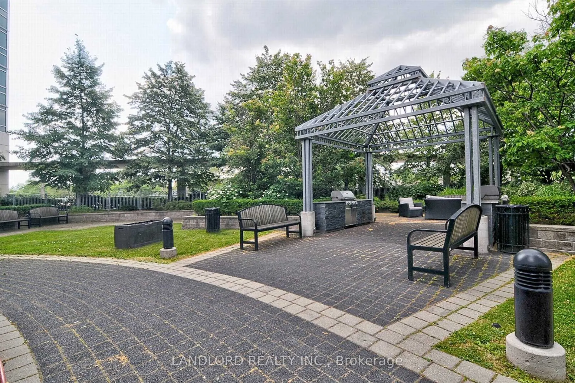 18 Harrison Garden Boulevard, #2604