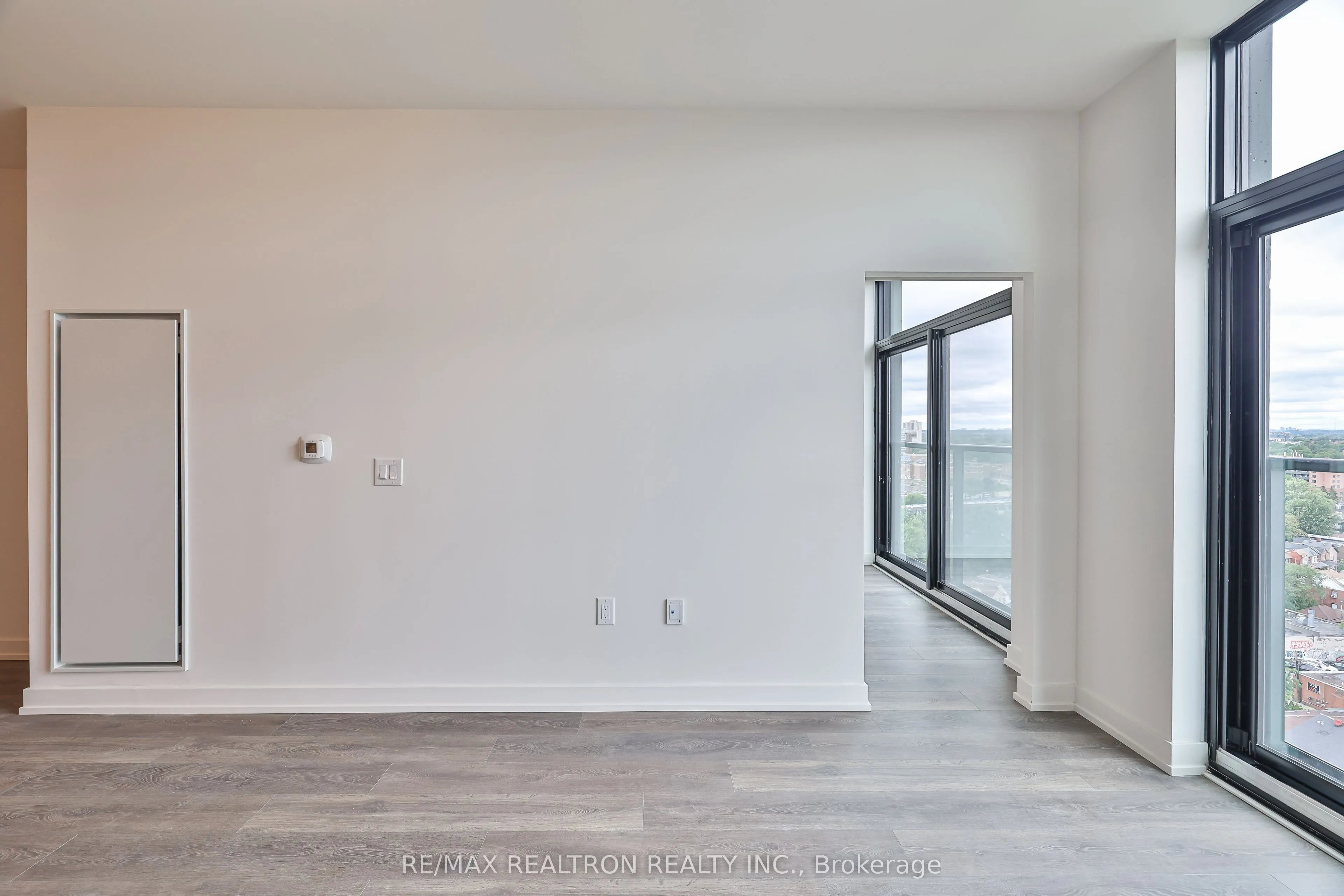 181 Sterling Road, #1512