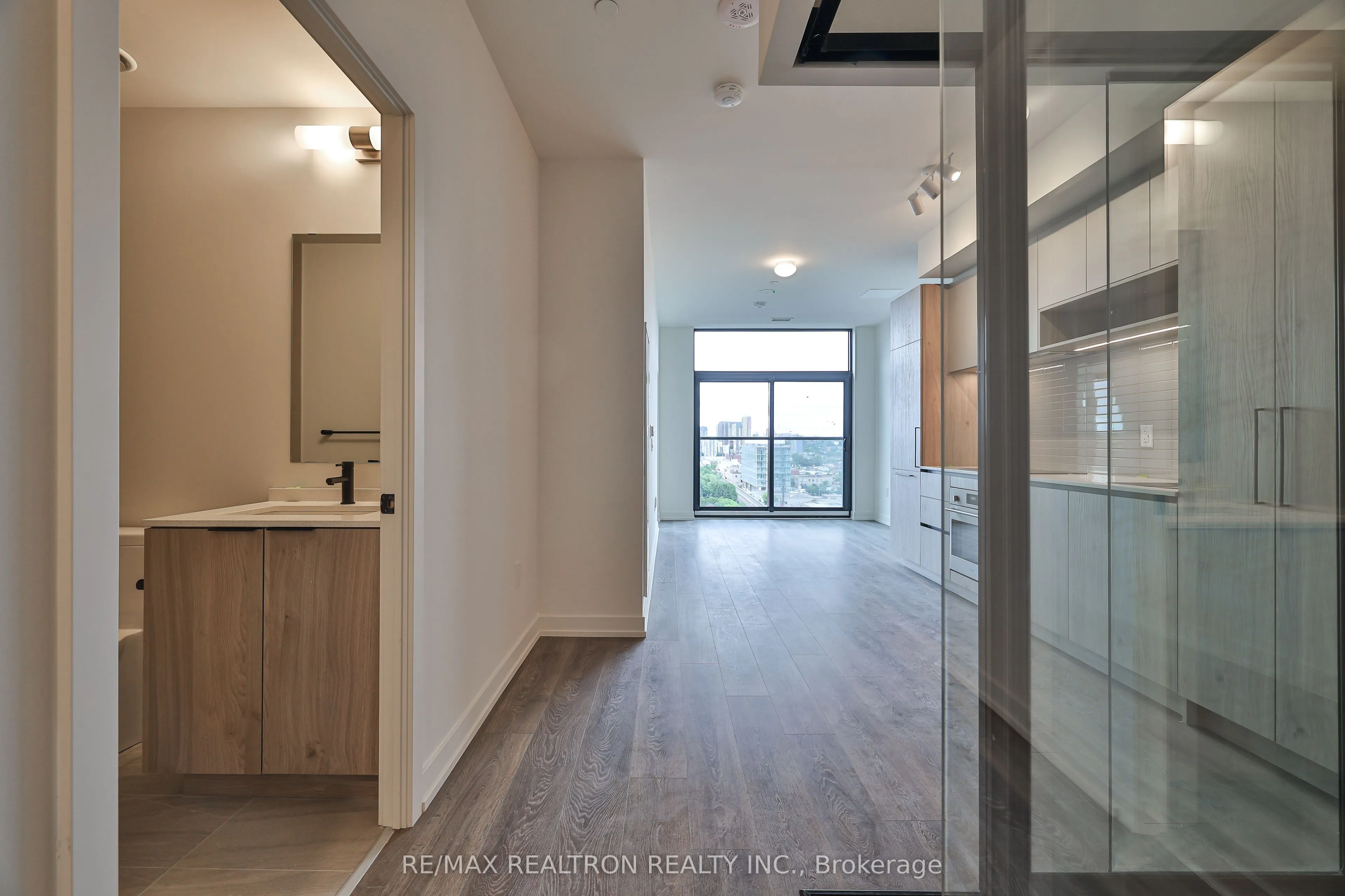 181 Sterling Road, #1512