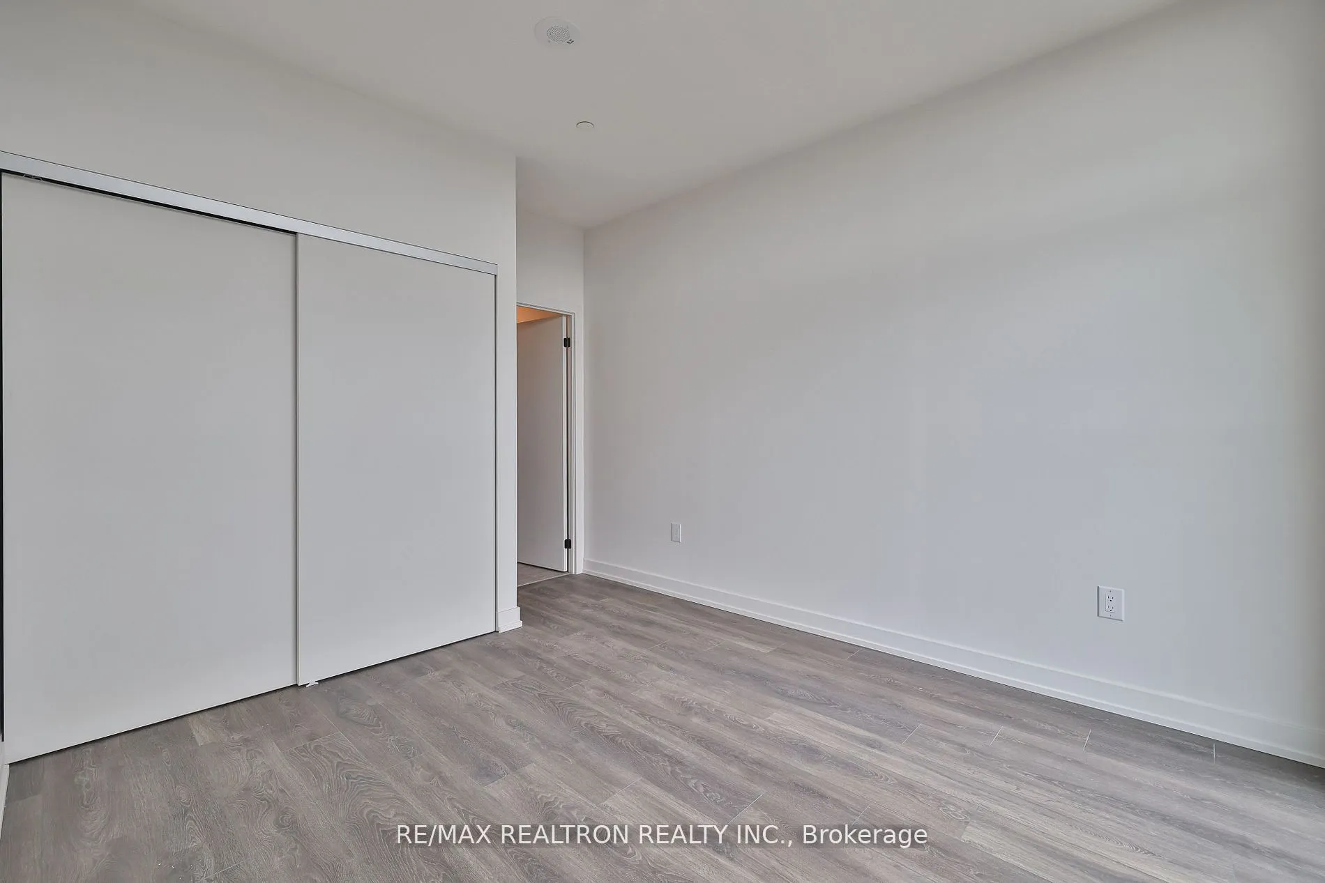 181 Sterling Road, #1512