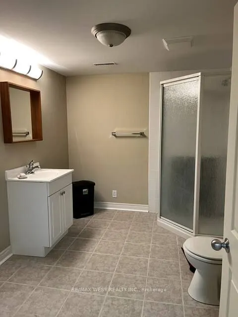 122 Nymark Avenue, #Basement