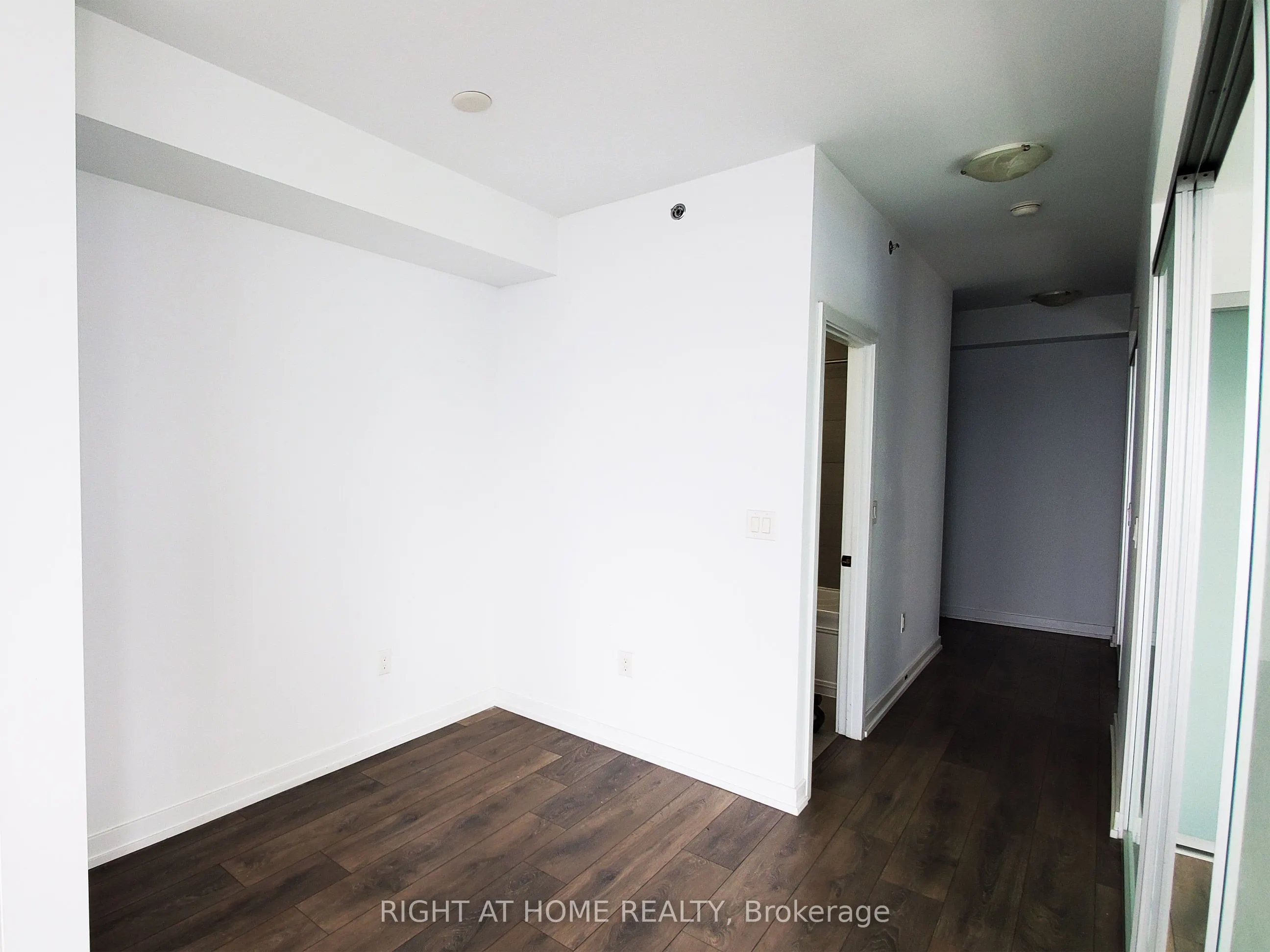 426 University Avenue, #2803
