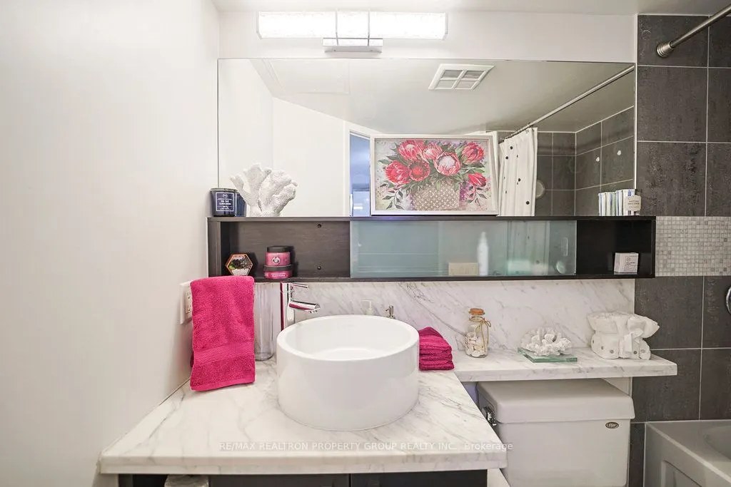 11 Brunel Court, #4515