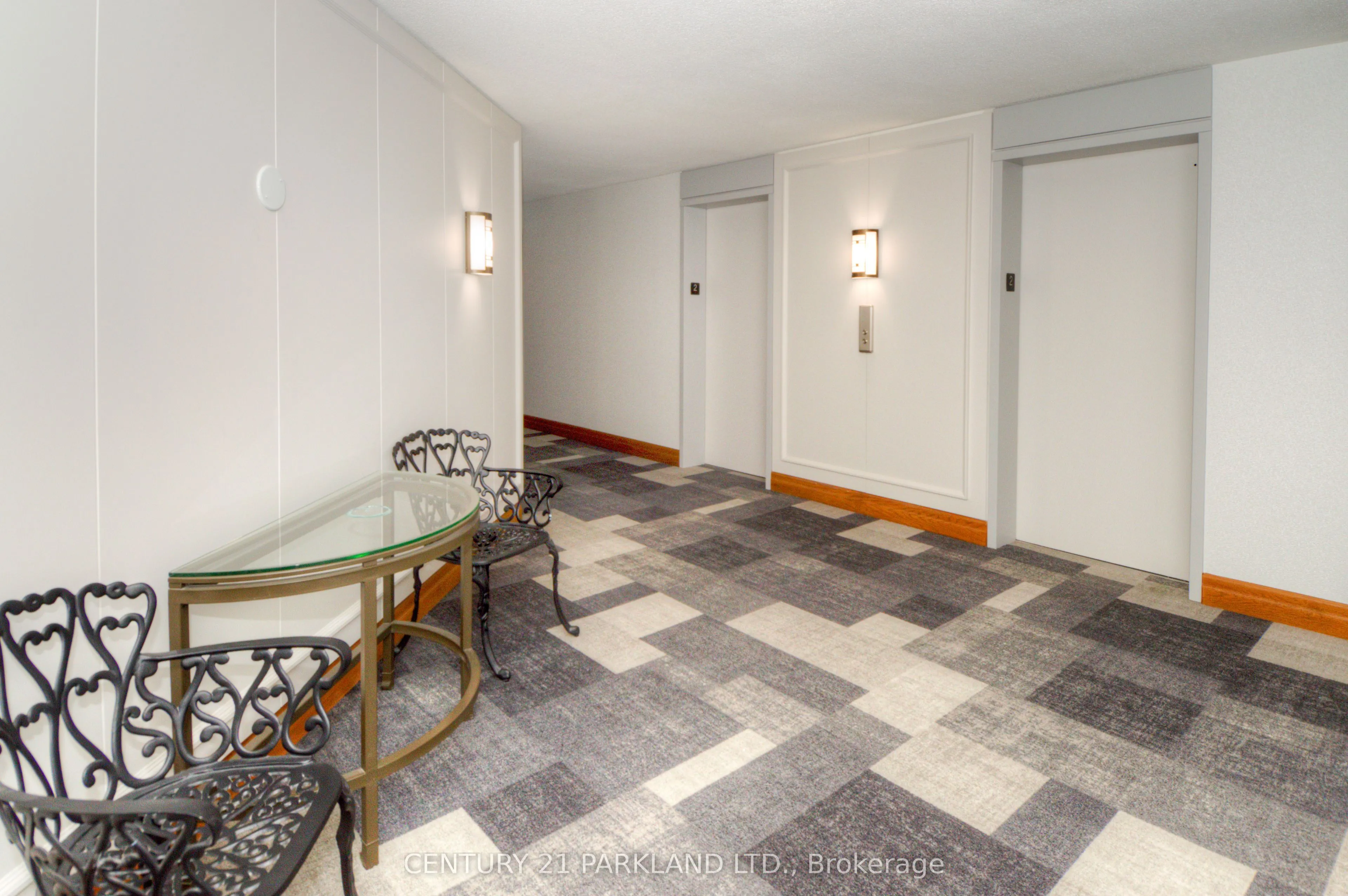 5 Concorde Place, #207