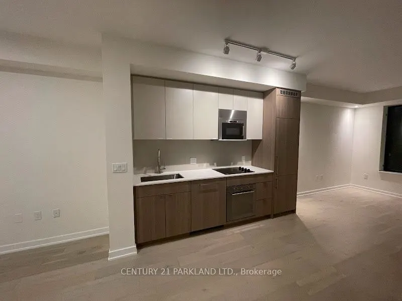 840 St Clair Avenue W, #315