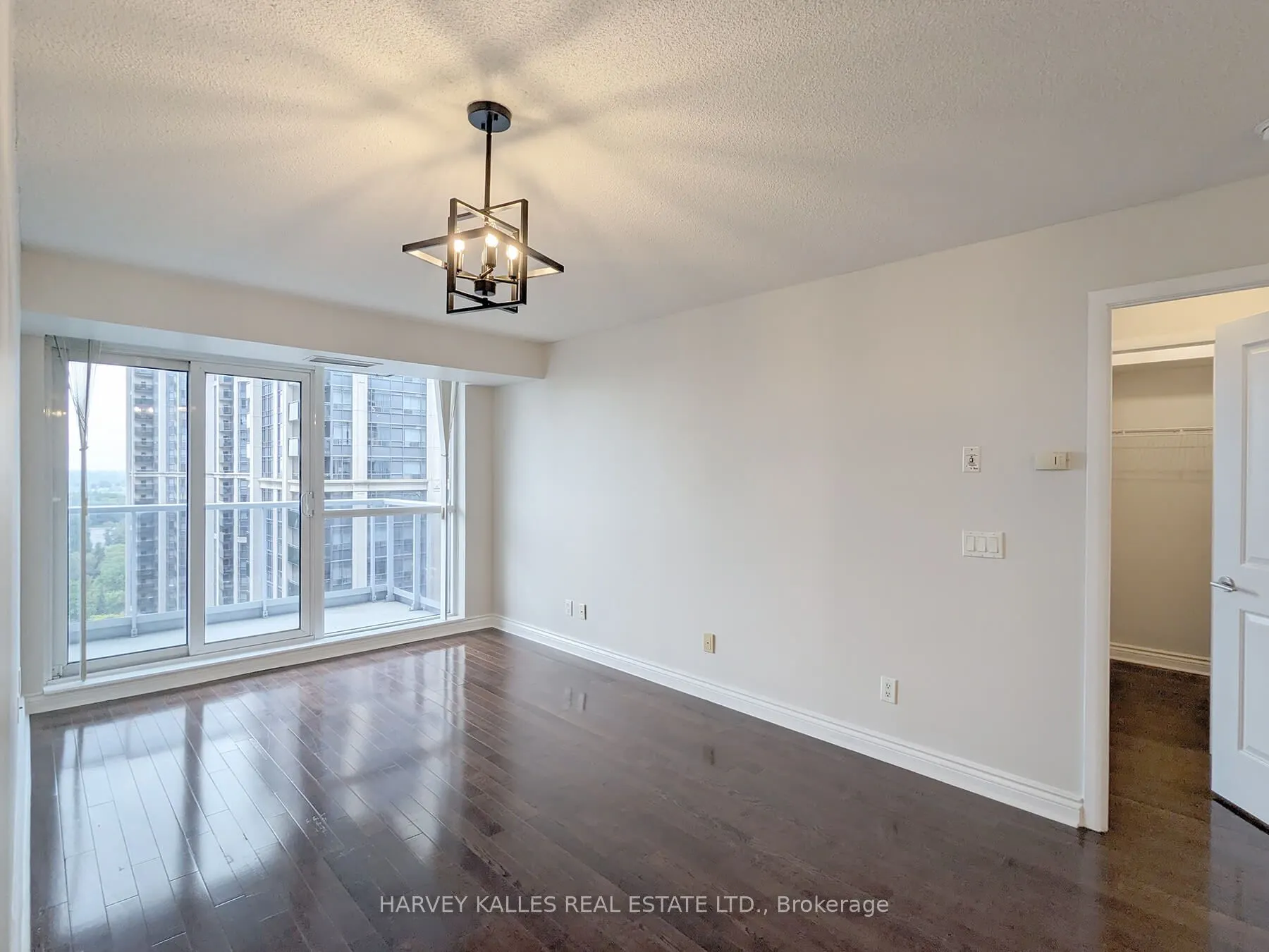 4968 Yonge Street, #2203