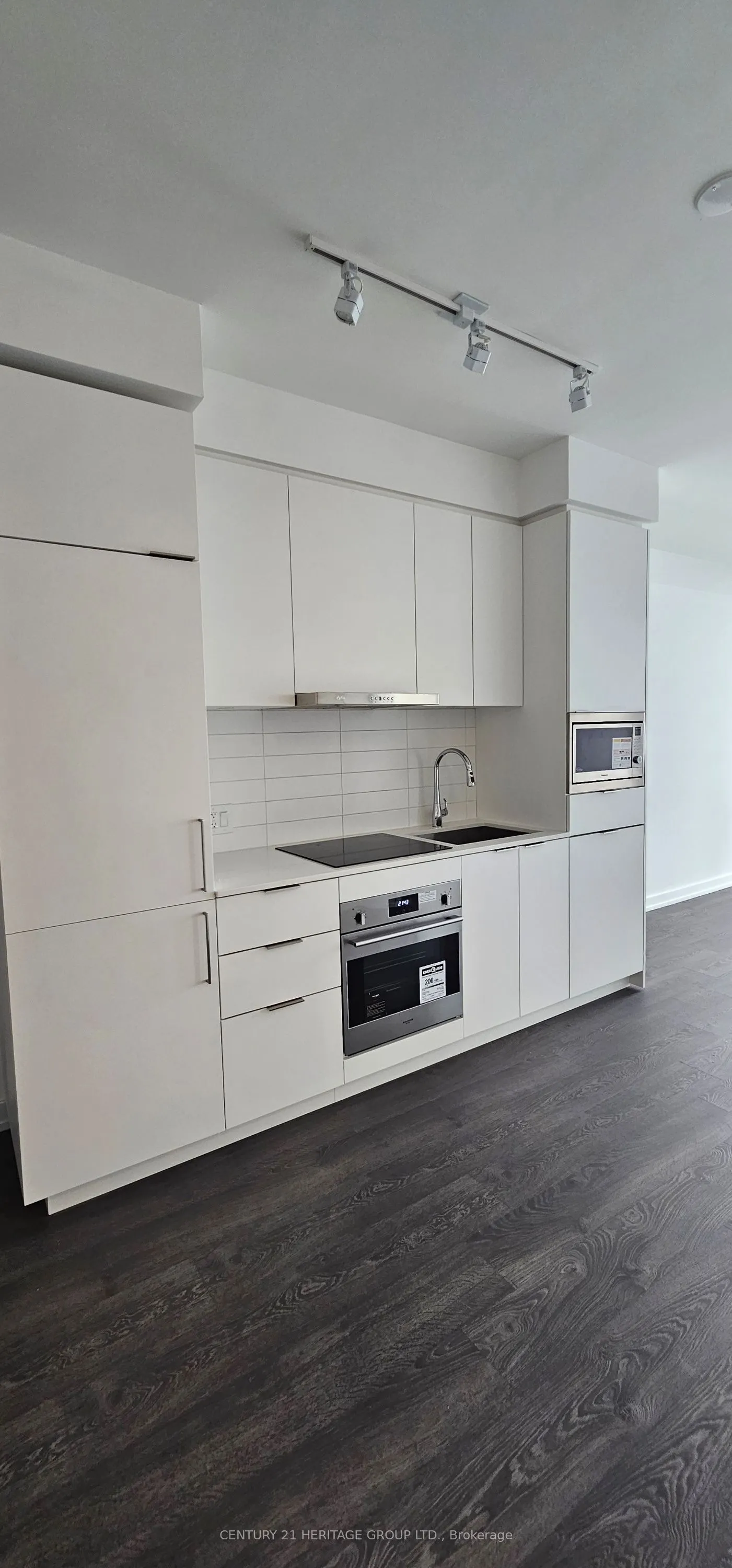 8 Olymic Garden Drive, #S2709