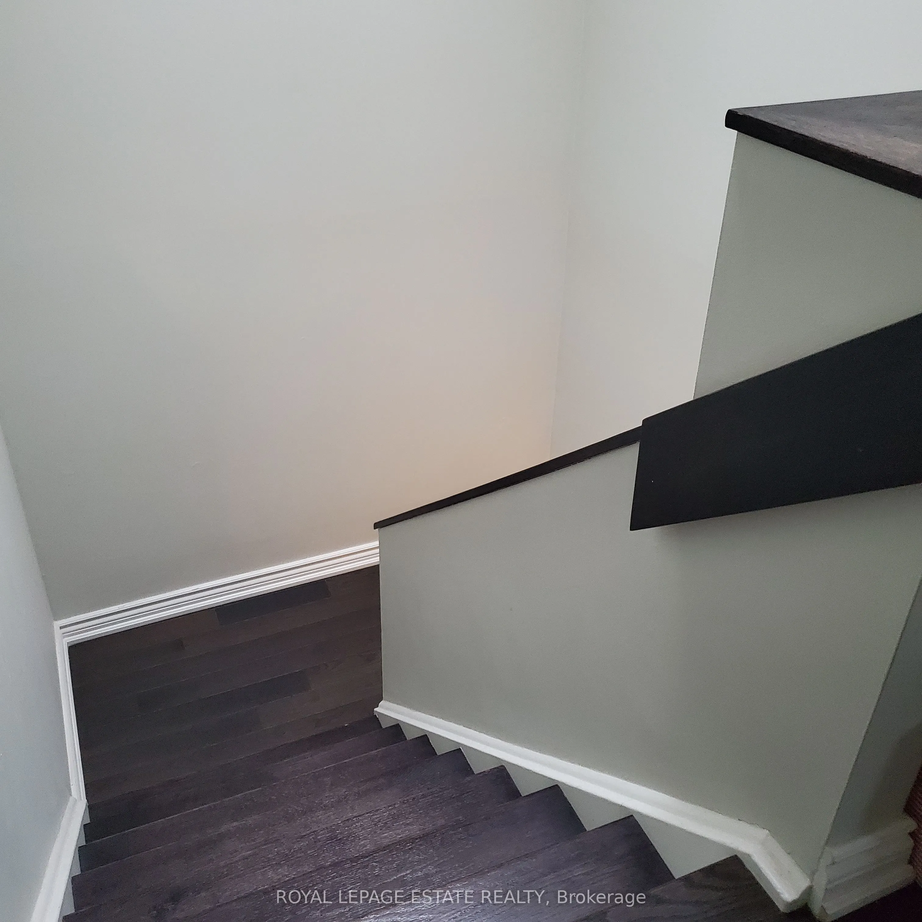 73 Upper Canada Drive, #Th1