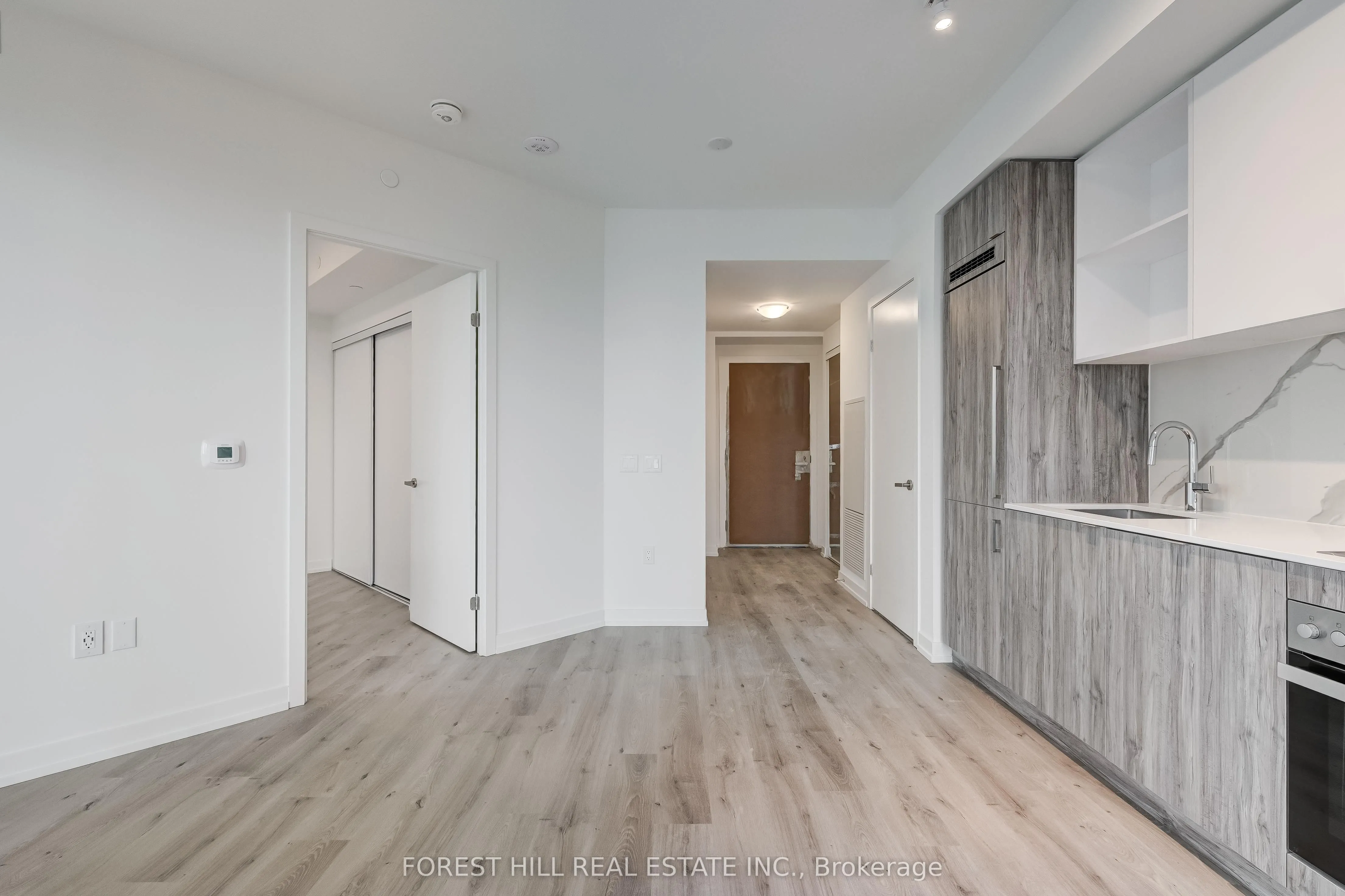 138 Downes Street, #7111