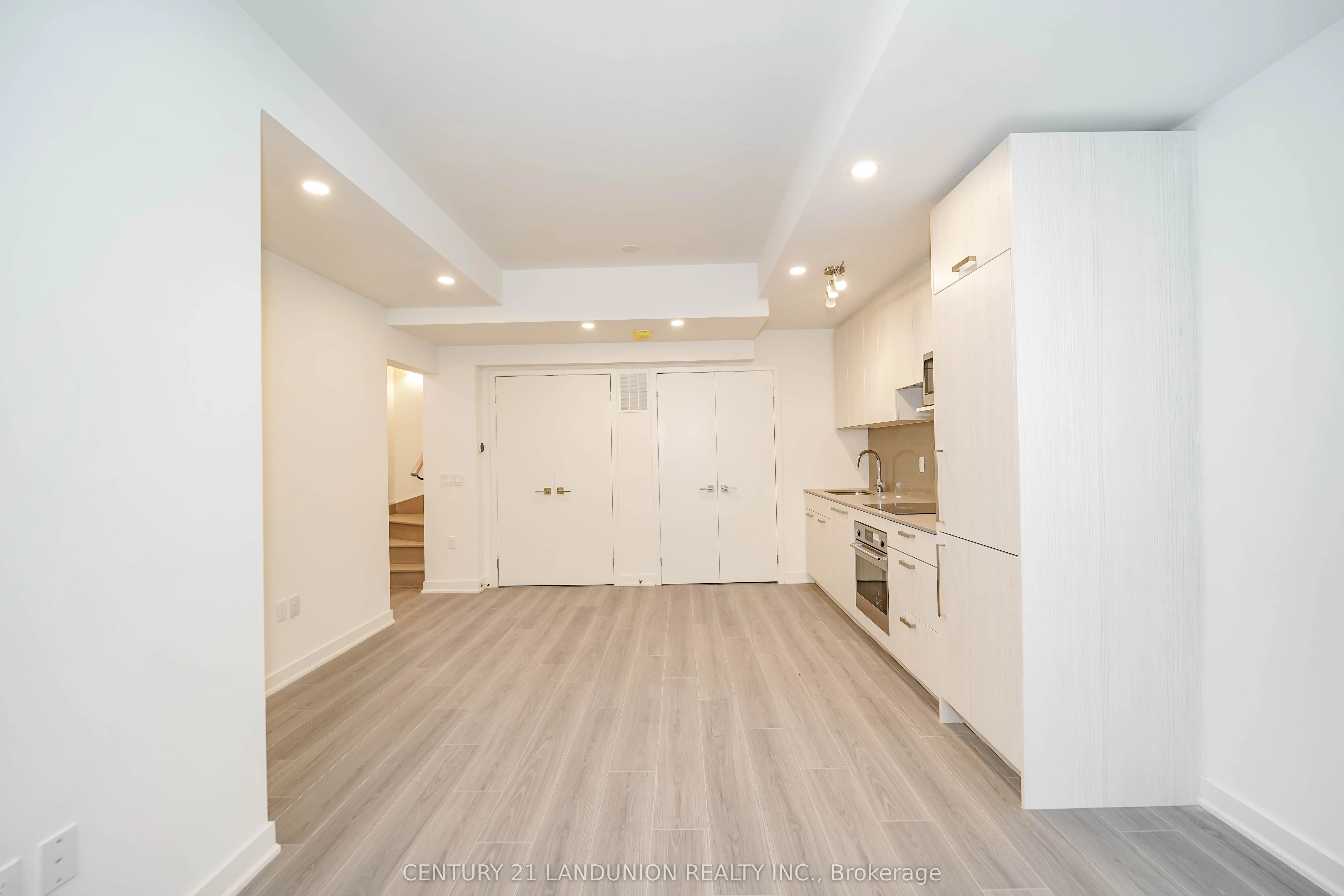 69 Curlew Drive, ##122