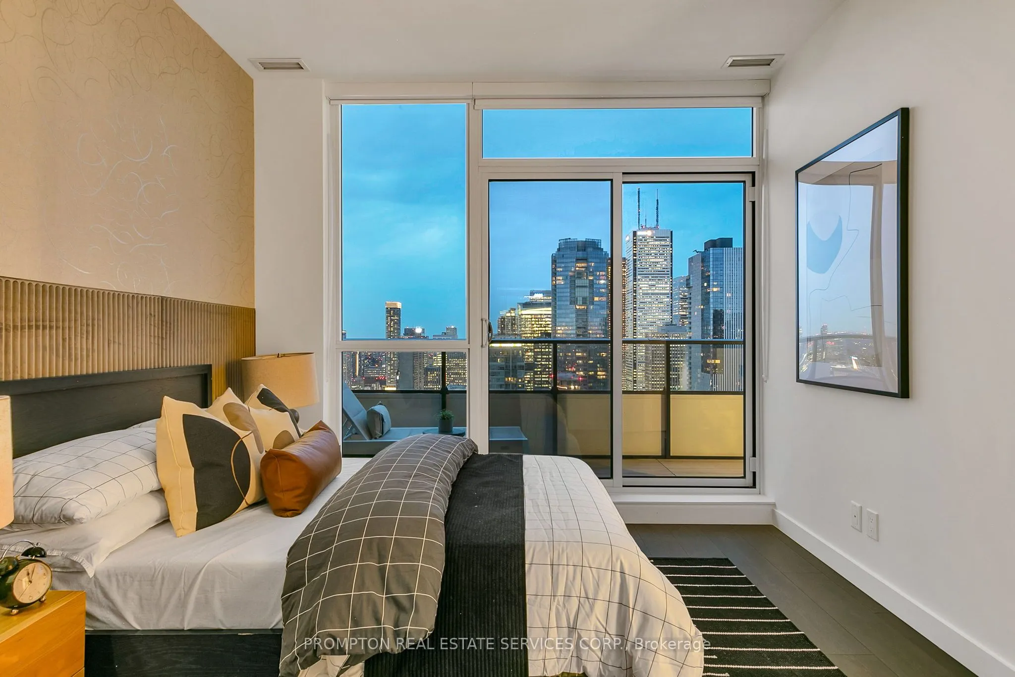 38 Widmer Street, #PH 5102