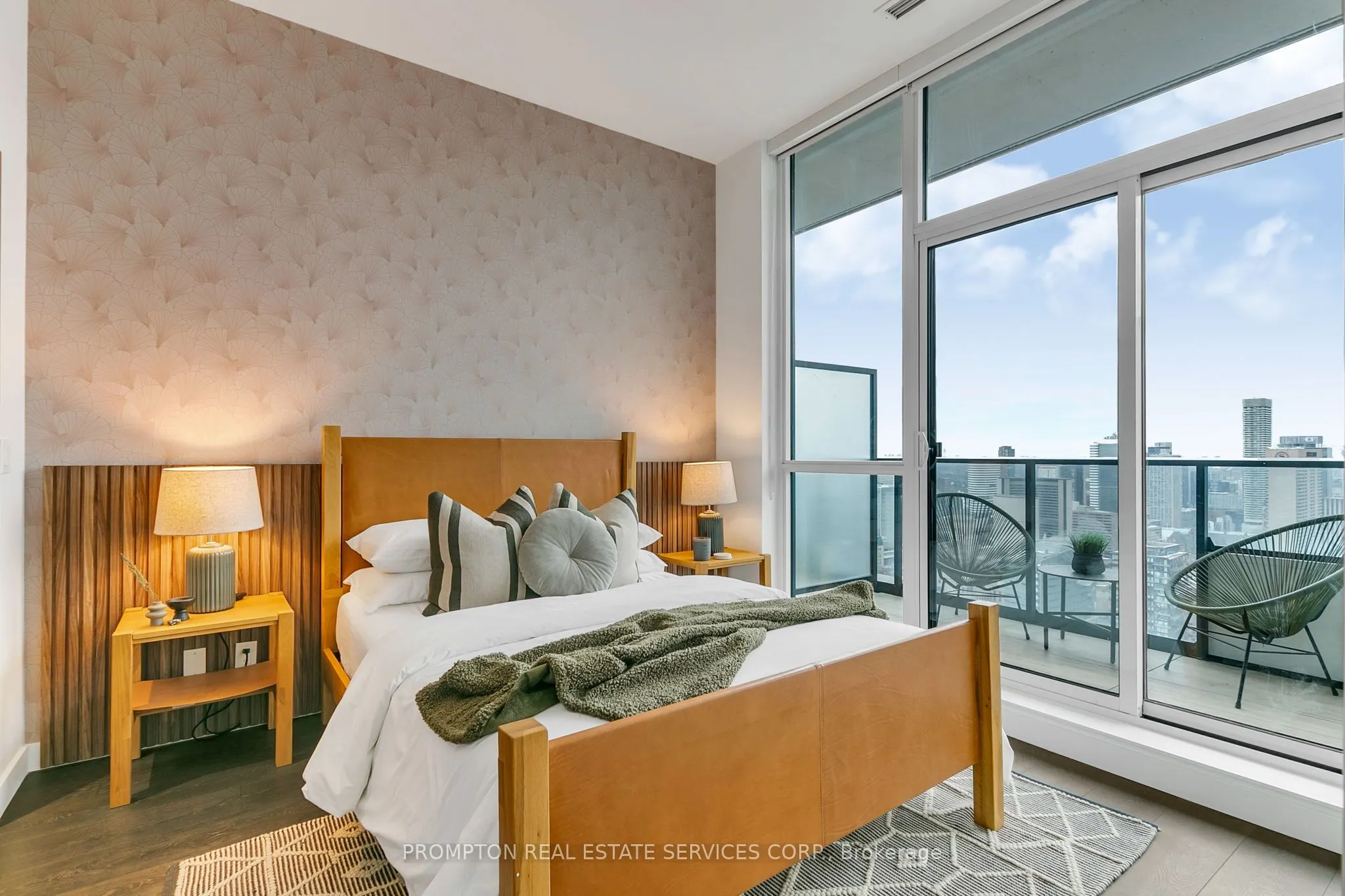 38 Widmer Street, #PH 5102