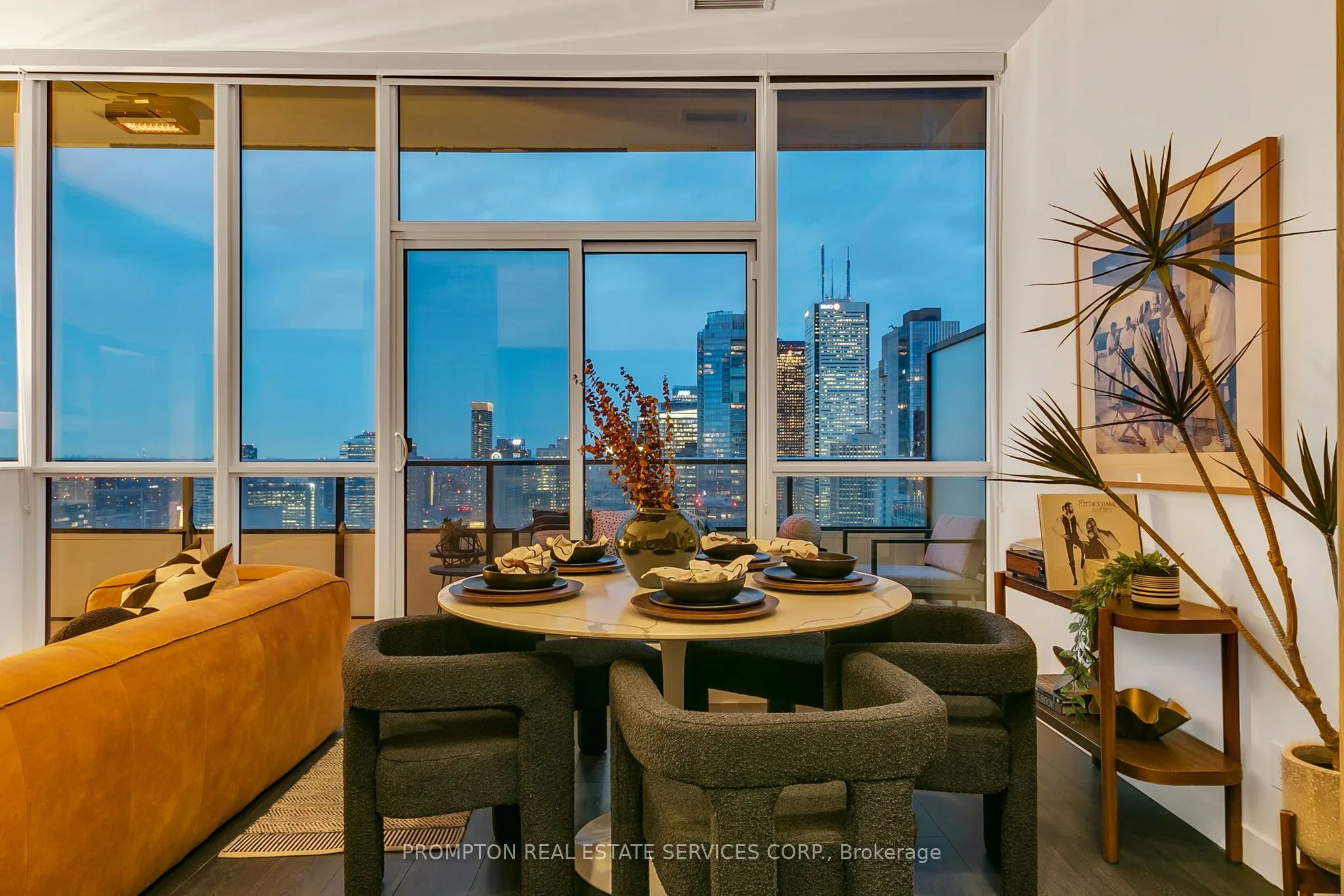38 Widmer Street, #PH 5102