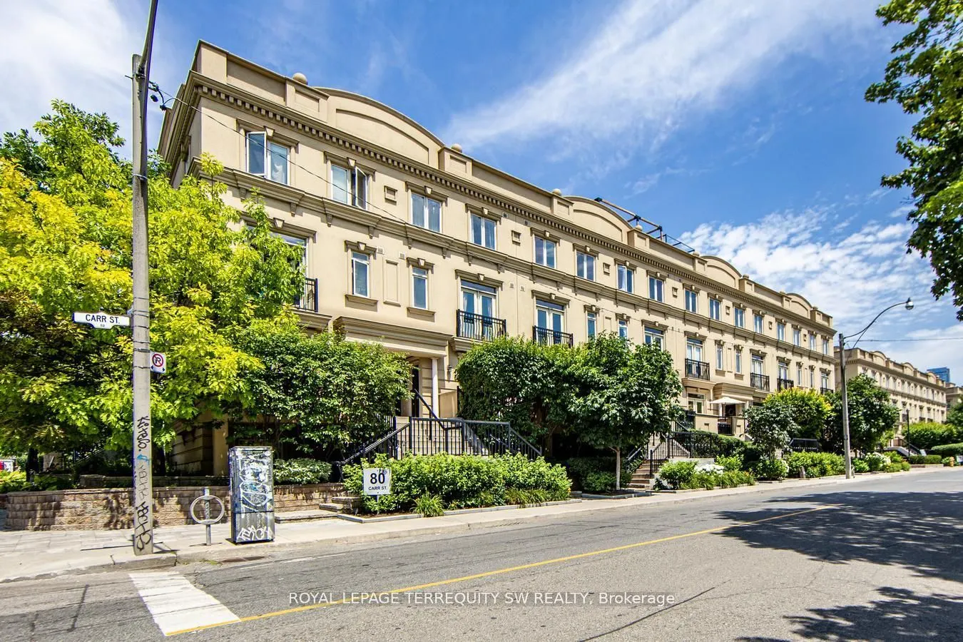80 Carr Street, #TH15