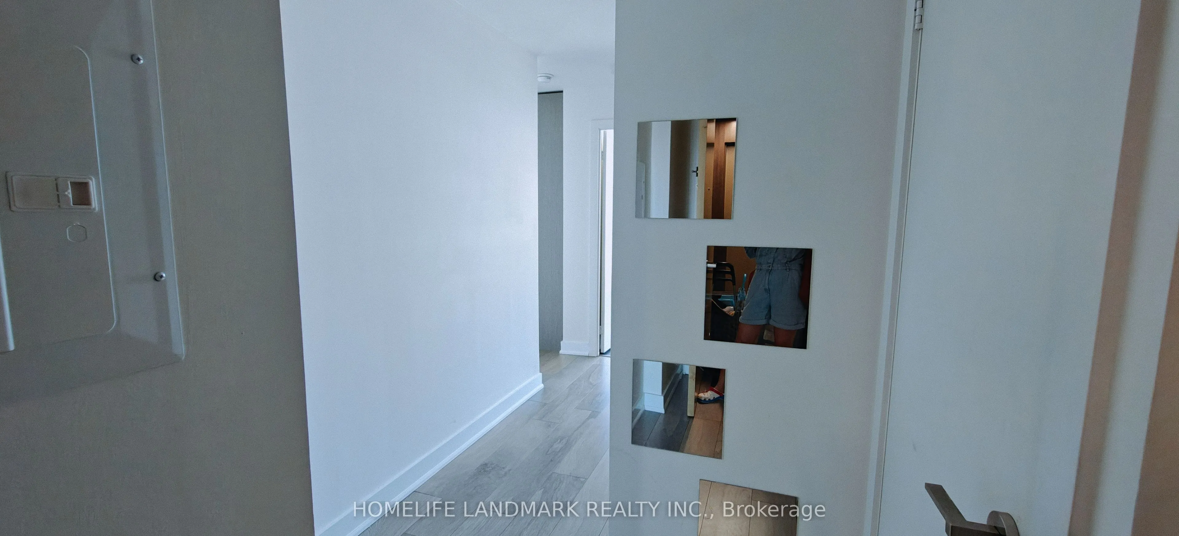 199 Richmond Street W, #2009