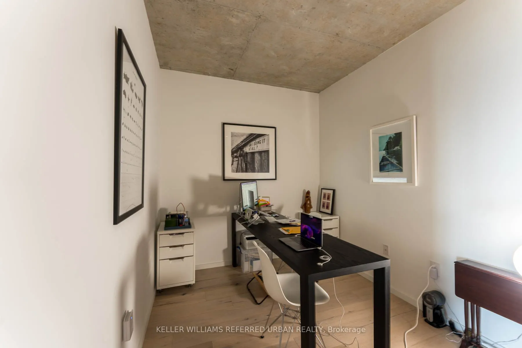 21 Lawren Harris Square, #807