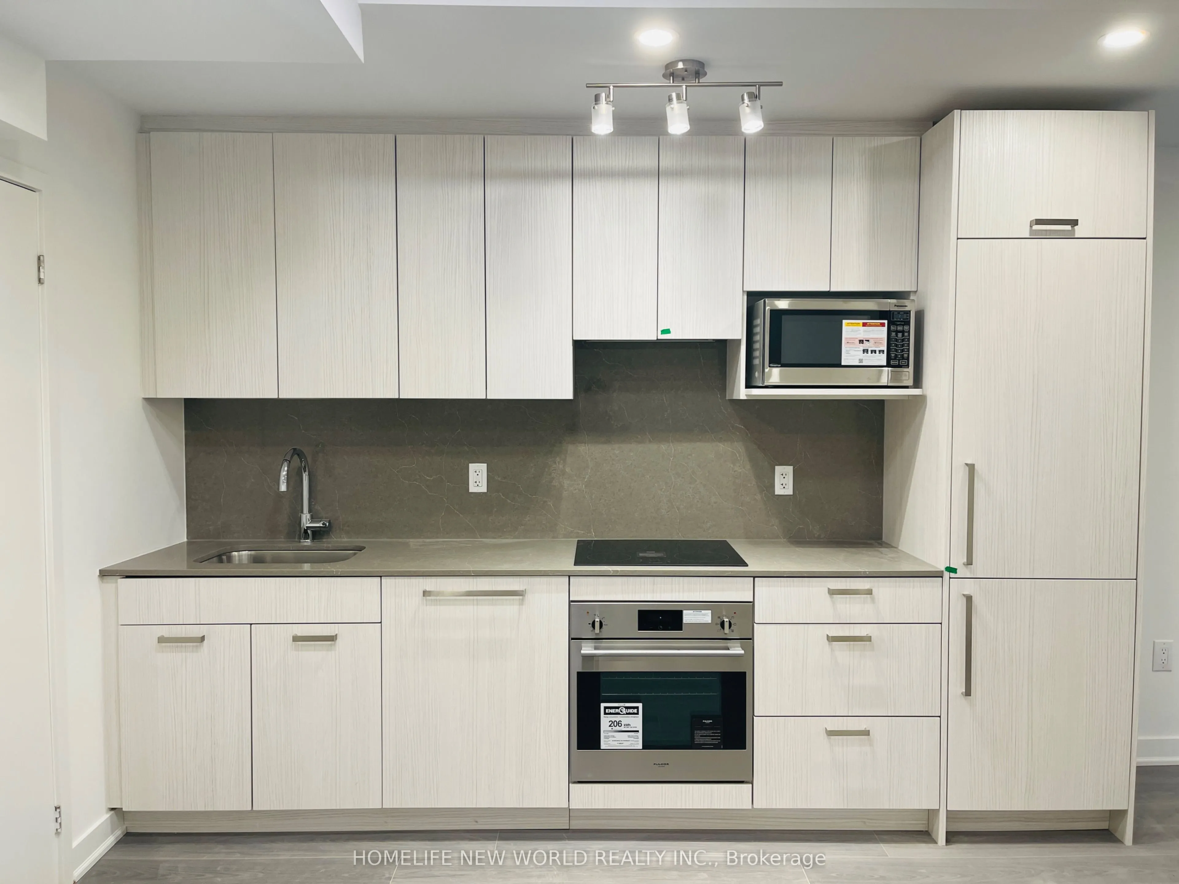 71 CURLEW Drive, #94