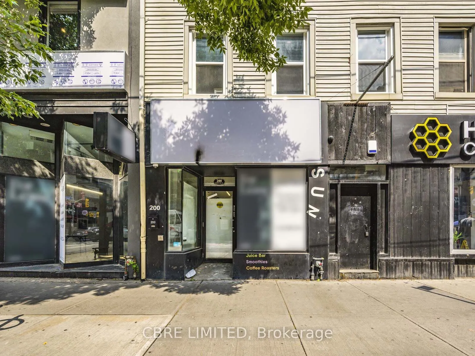 200 Queen Street W