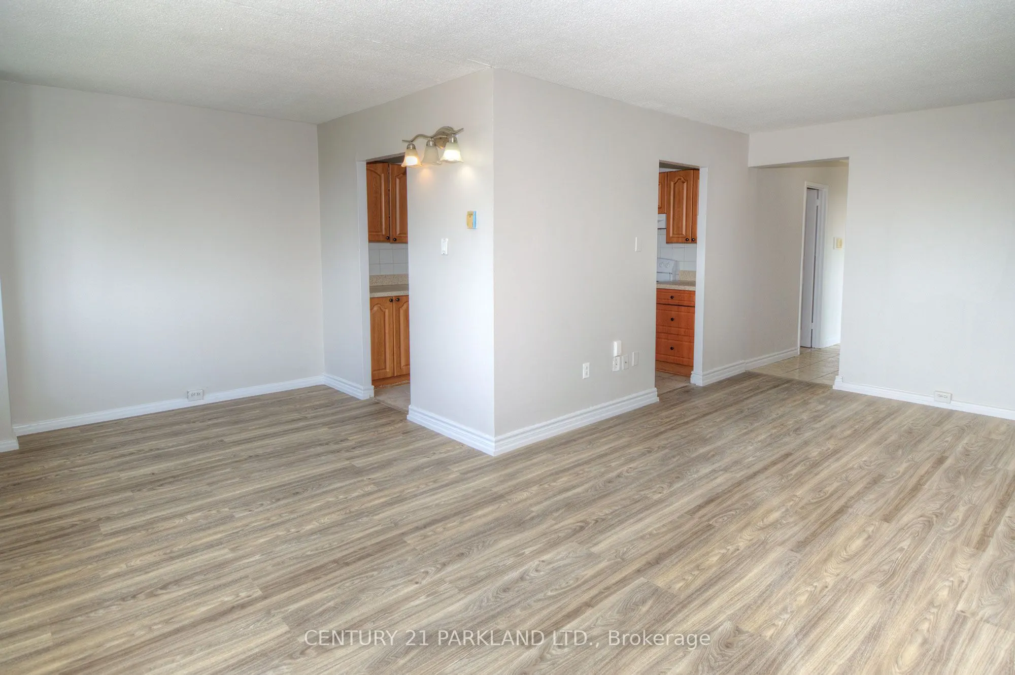 10 Sunny Glenway, #1409