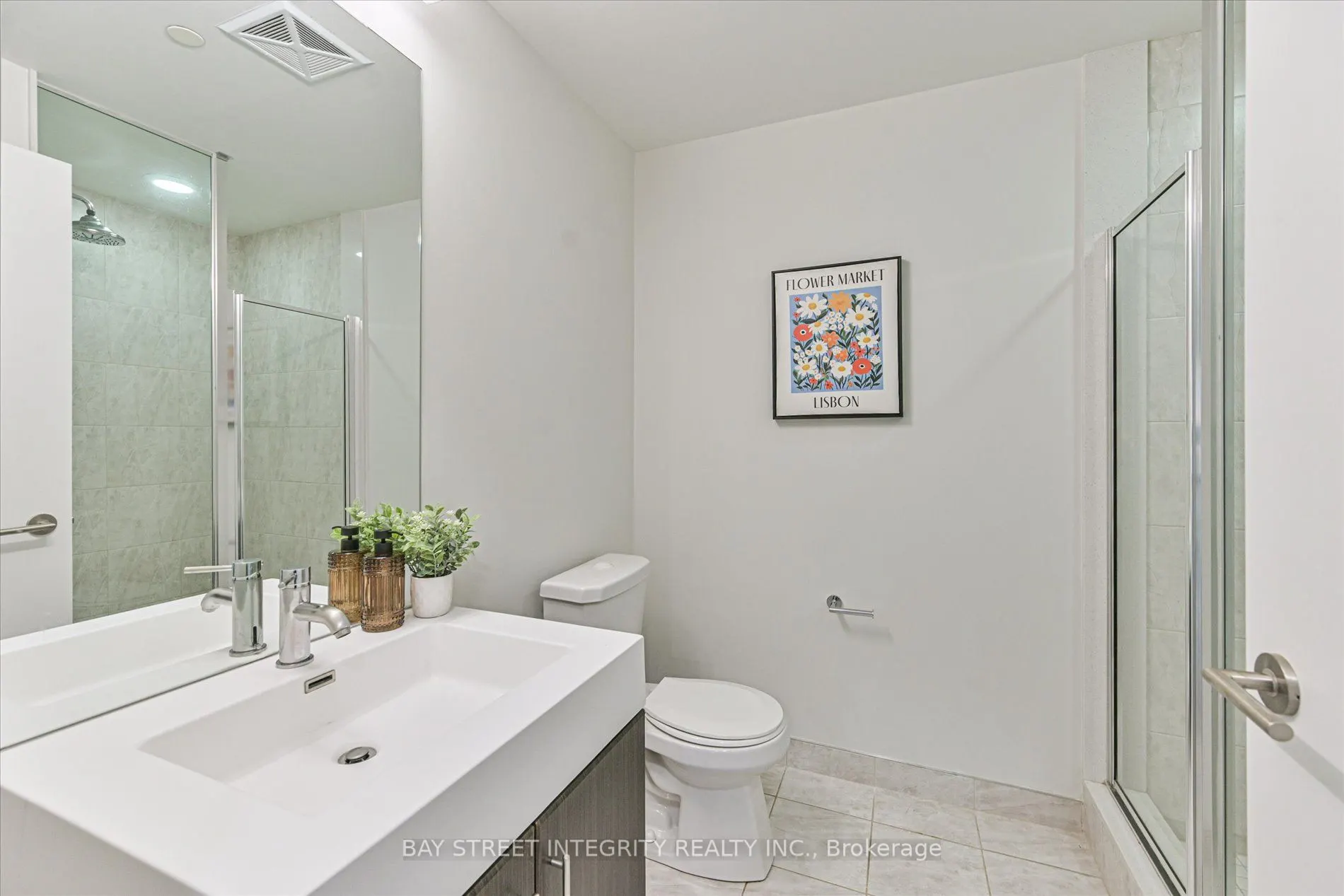 160 Vanderhoof Avenue, #415