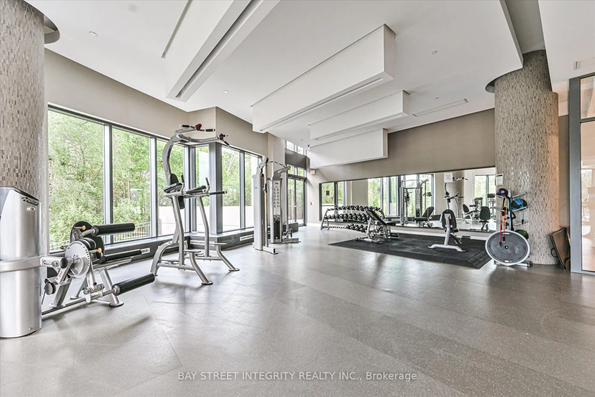 160 Vanderhoof Avenue, #415