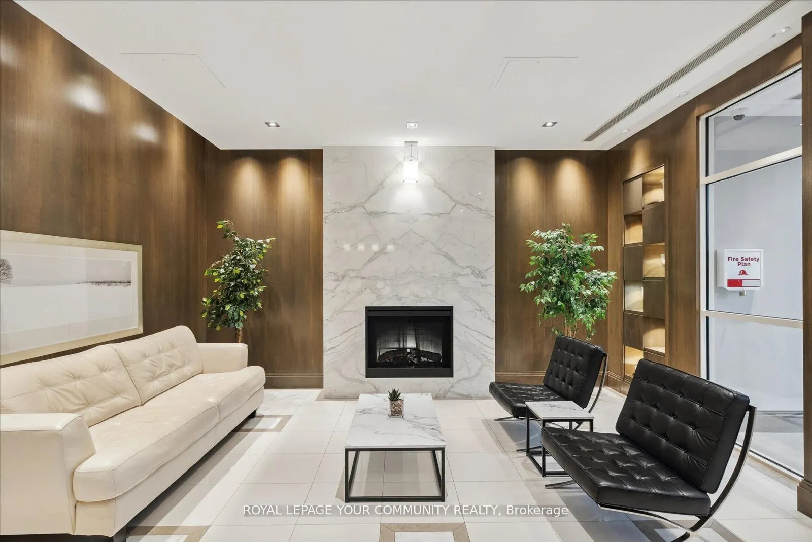 1103 Leslie Street, #1006