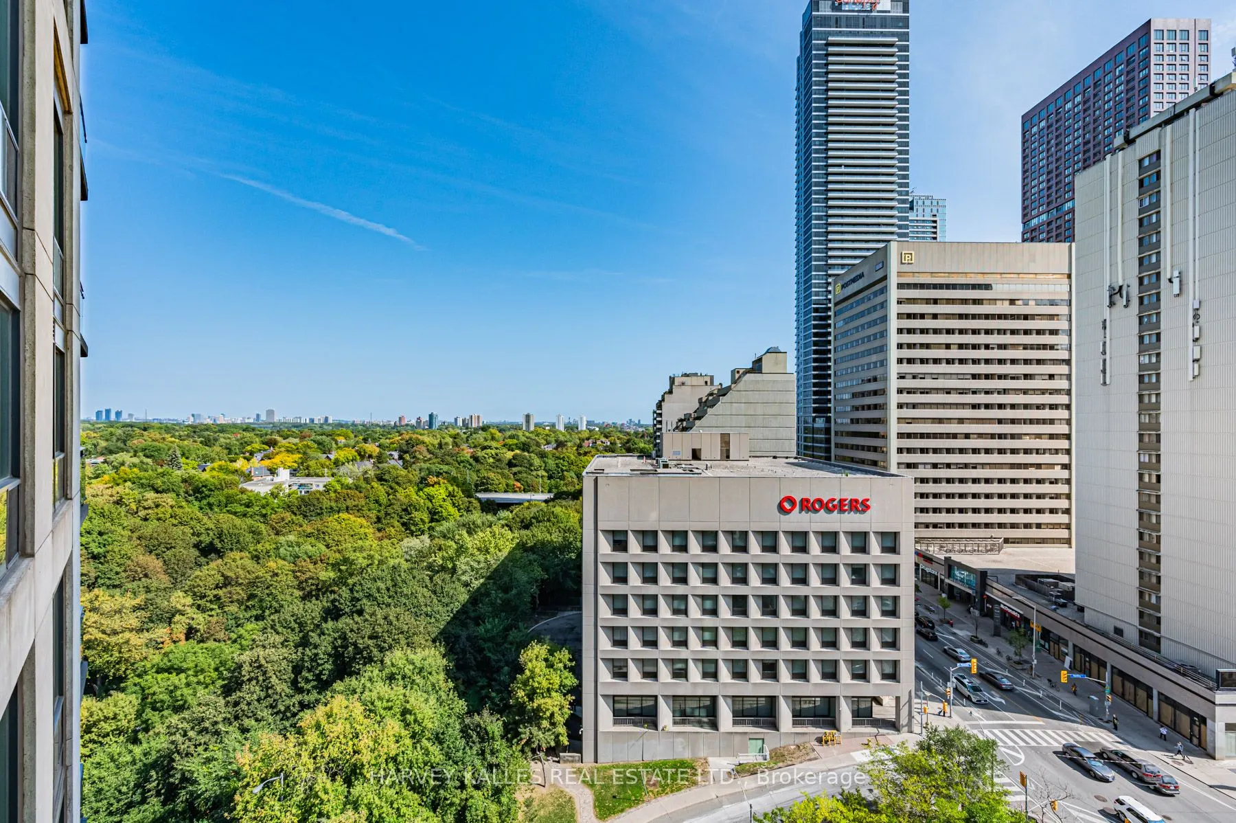 300 Bloor Street E, #1703