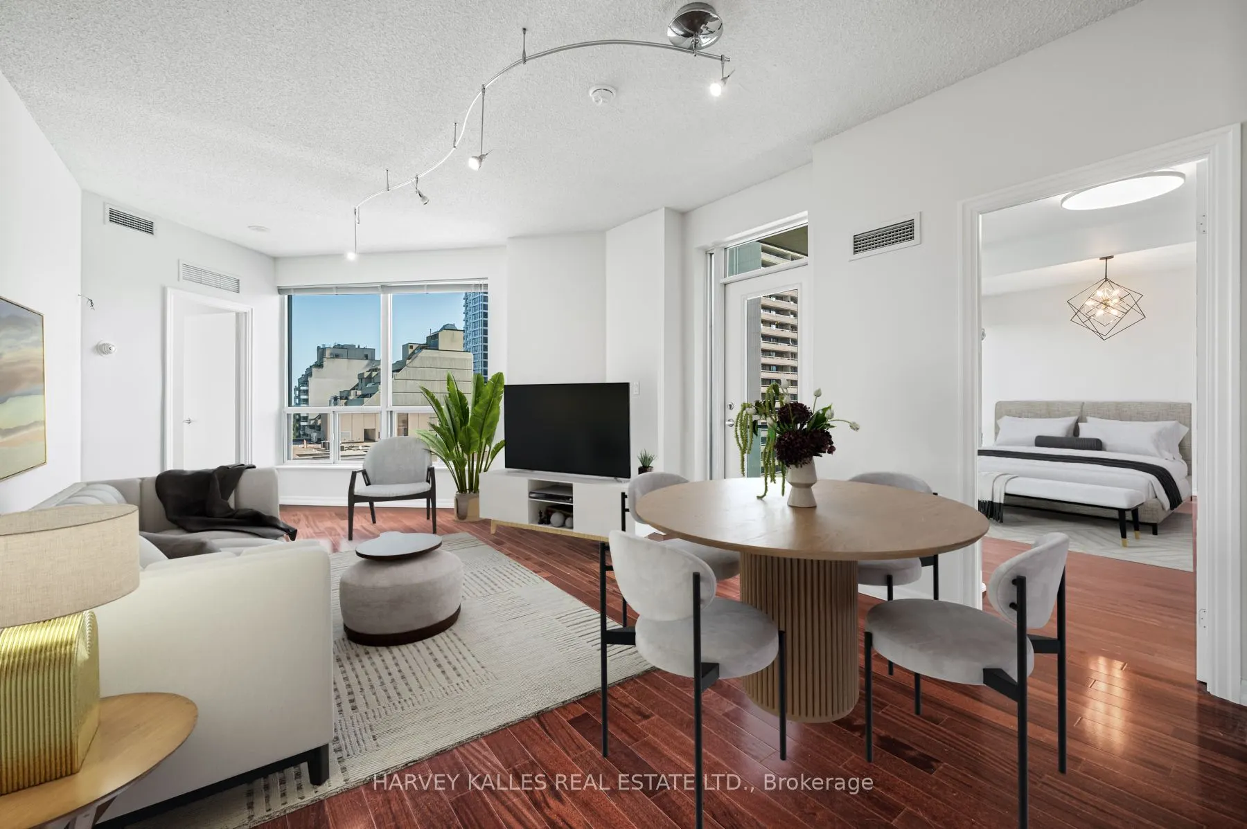 300 Bloor Street E, #1703