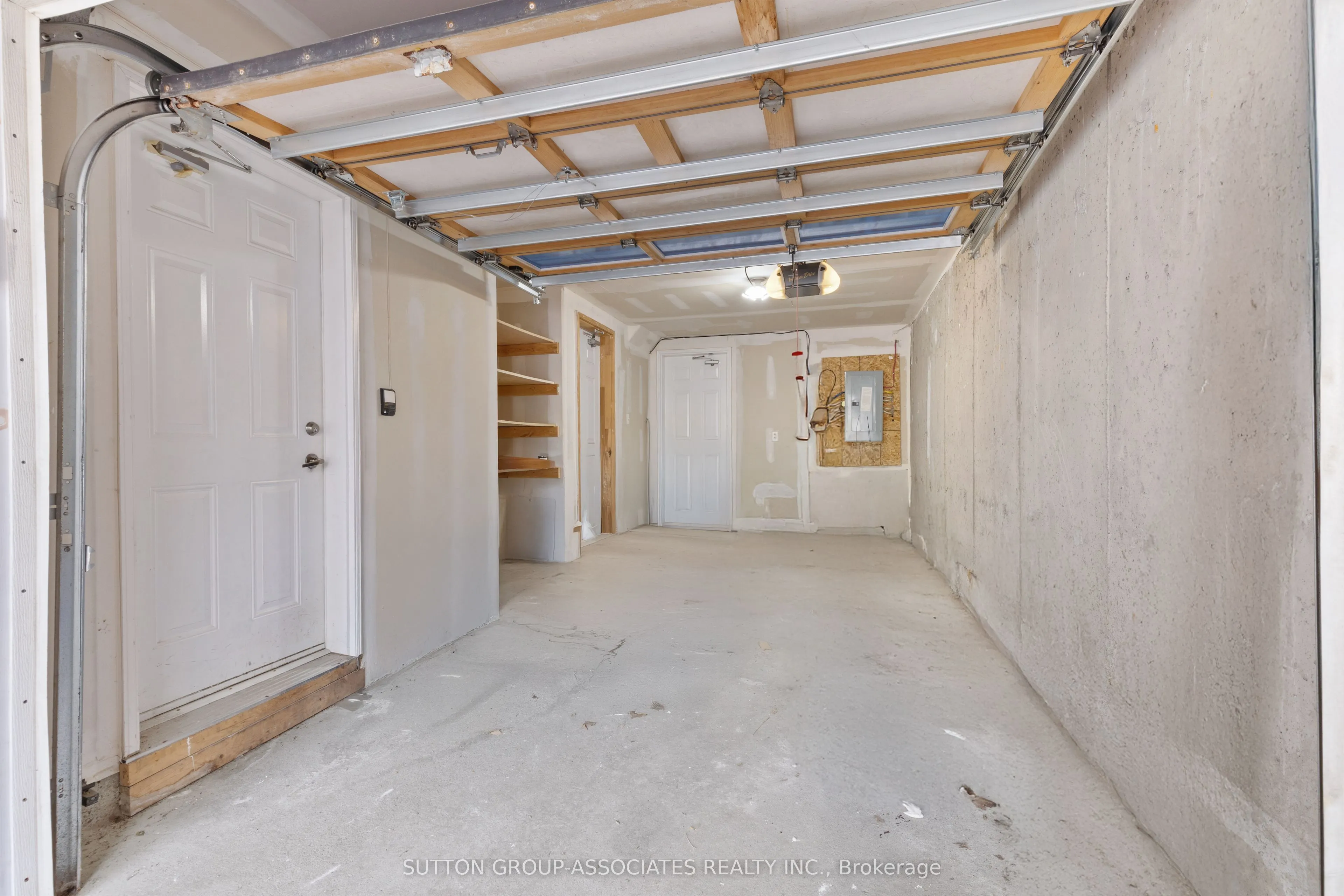 11 Garvin Mews