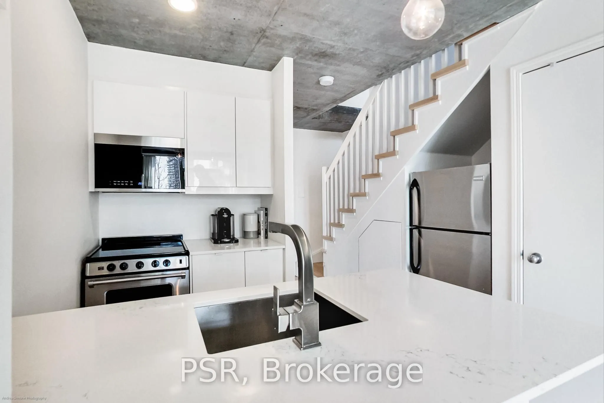 954 King Street W, #511