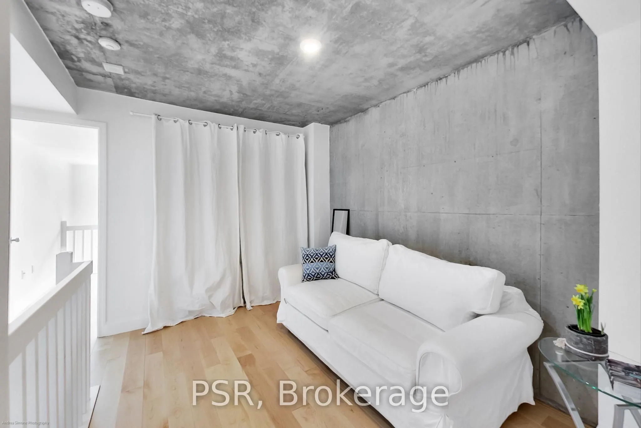 954 King Street W, #511