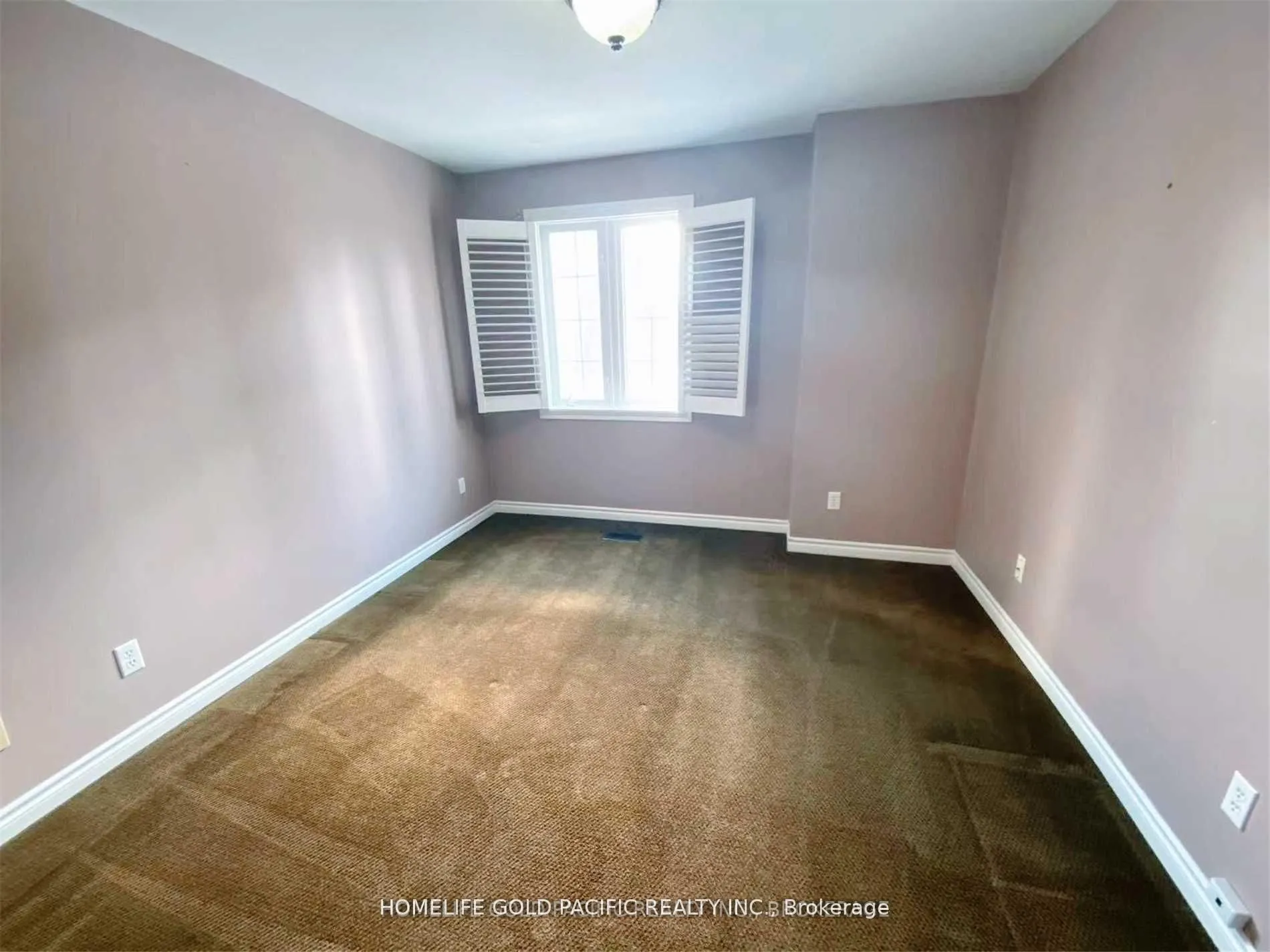 16 Humberstone Drive, #110