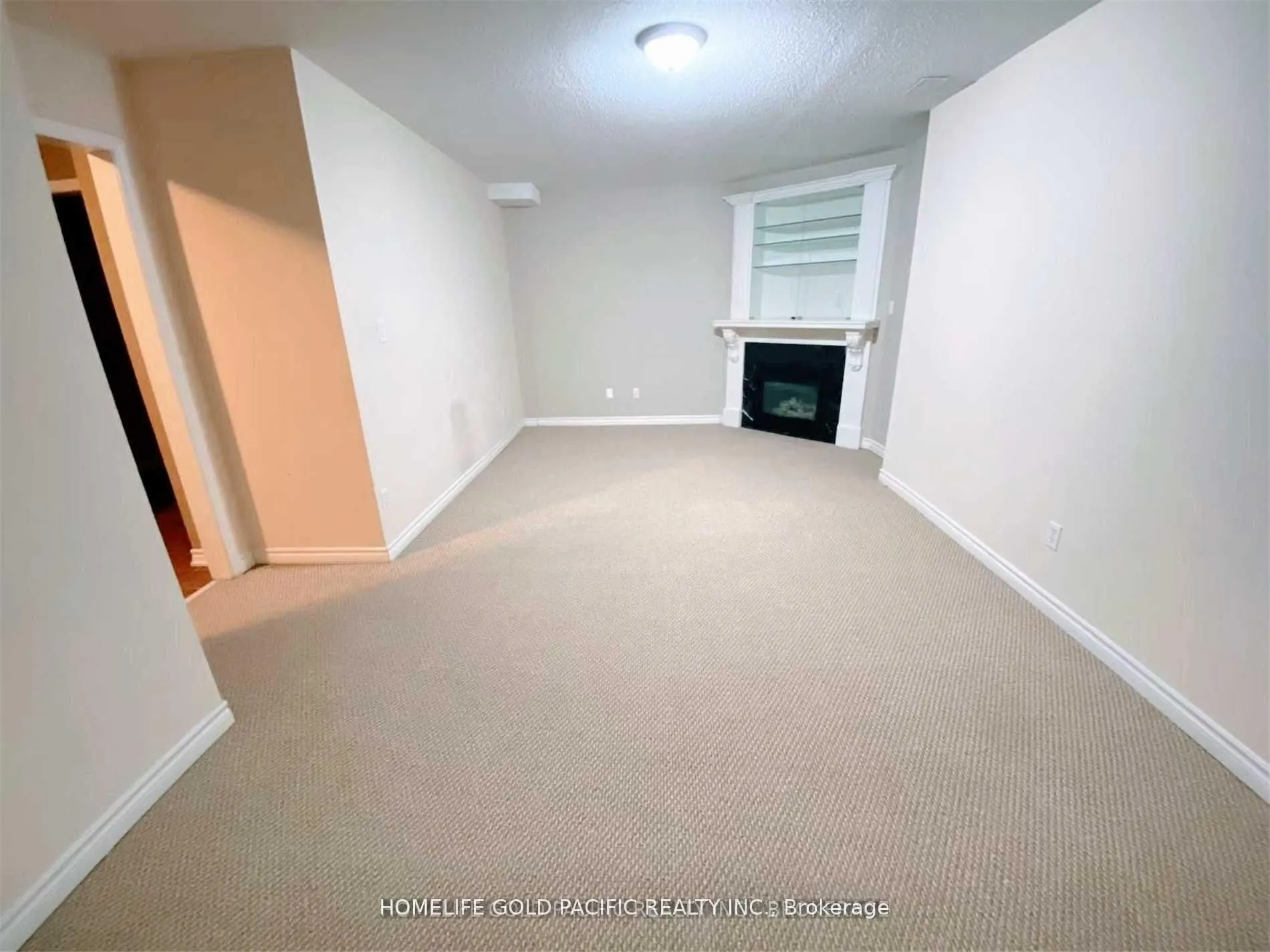 16 Humberstone Drive, #110