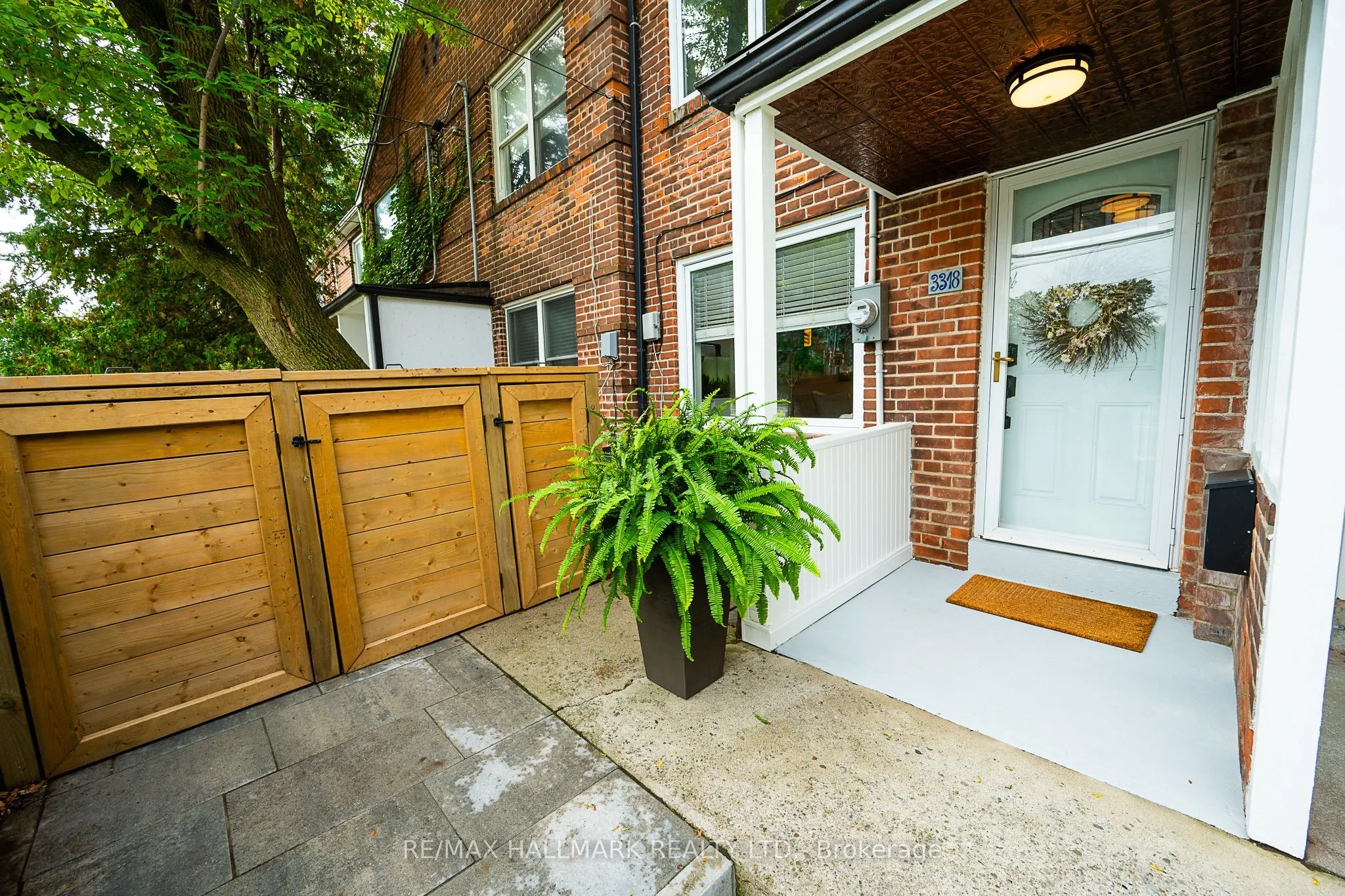 3318 Bathurst Street