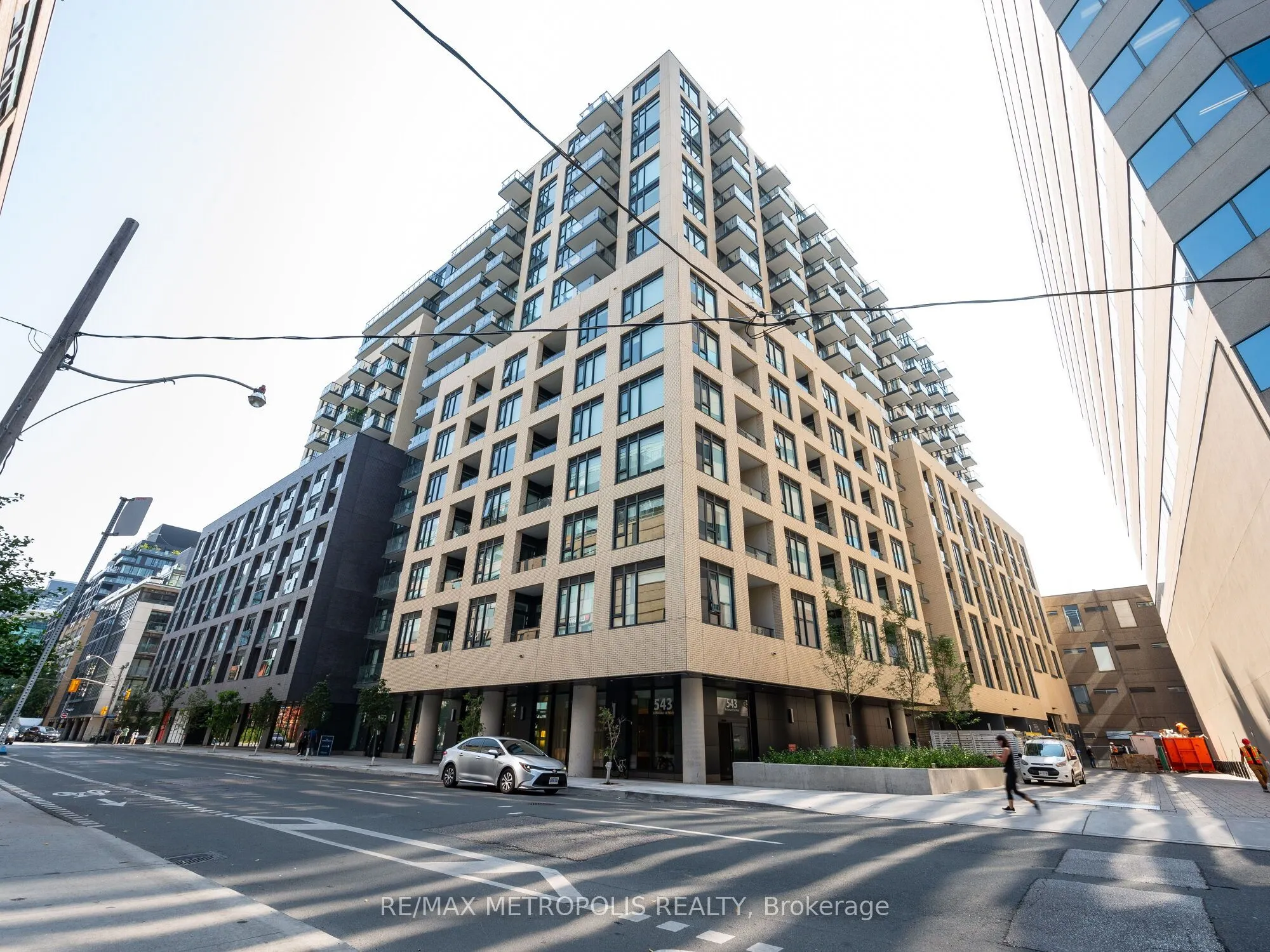 543 Richmond Street W, #806
