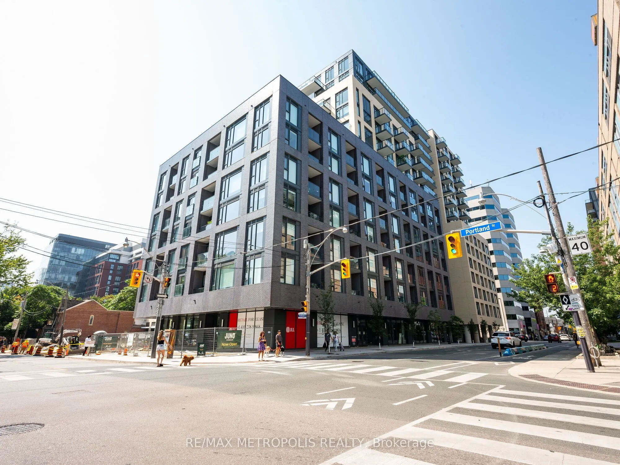 543 Richmond Street W, #806
