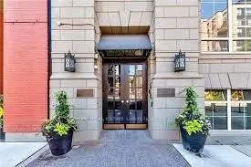 781 King Street W, #211