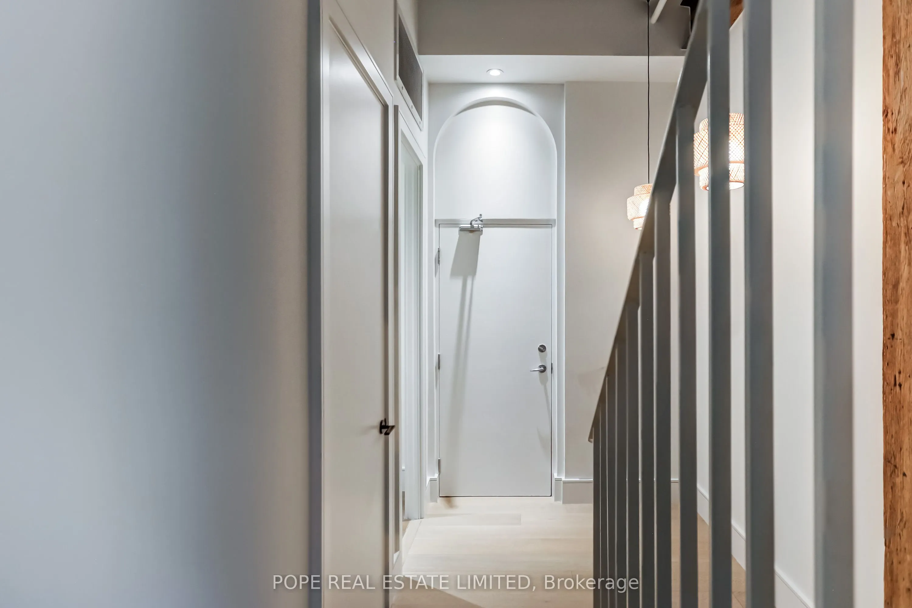 781 King Street W, #211