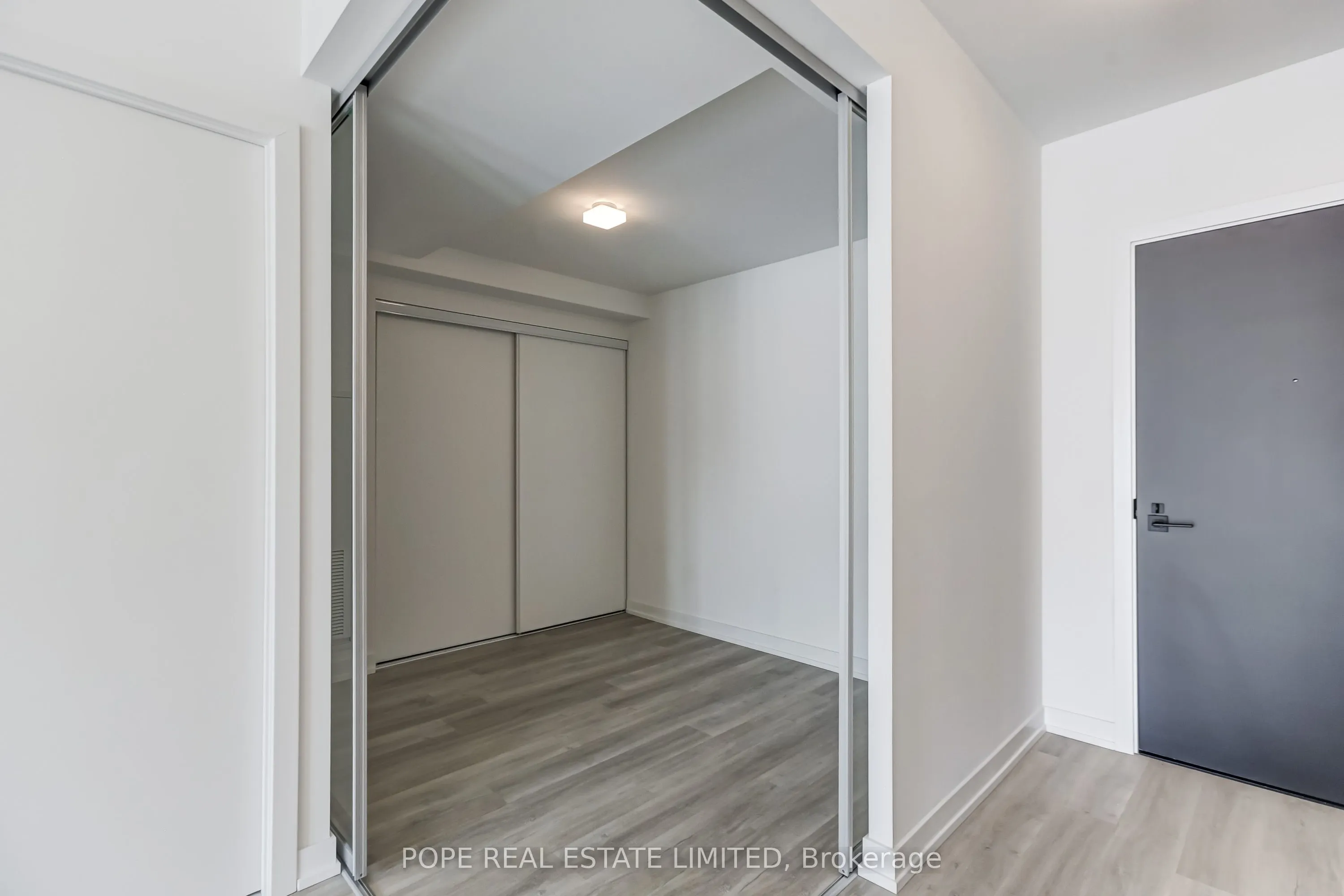 28 Eastern Avenue, #522