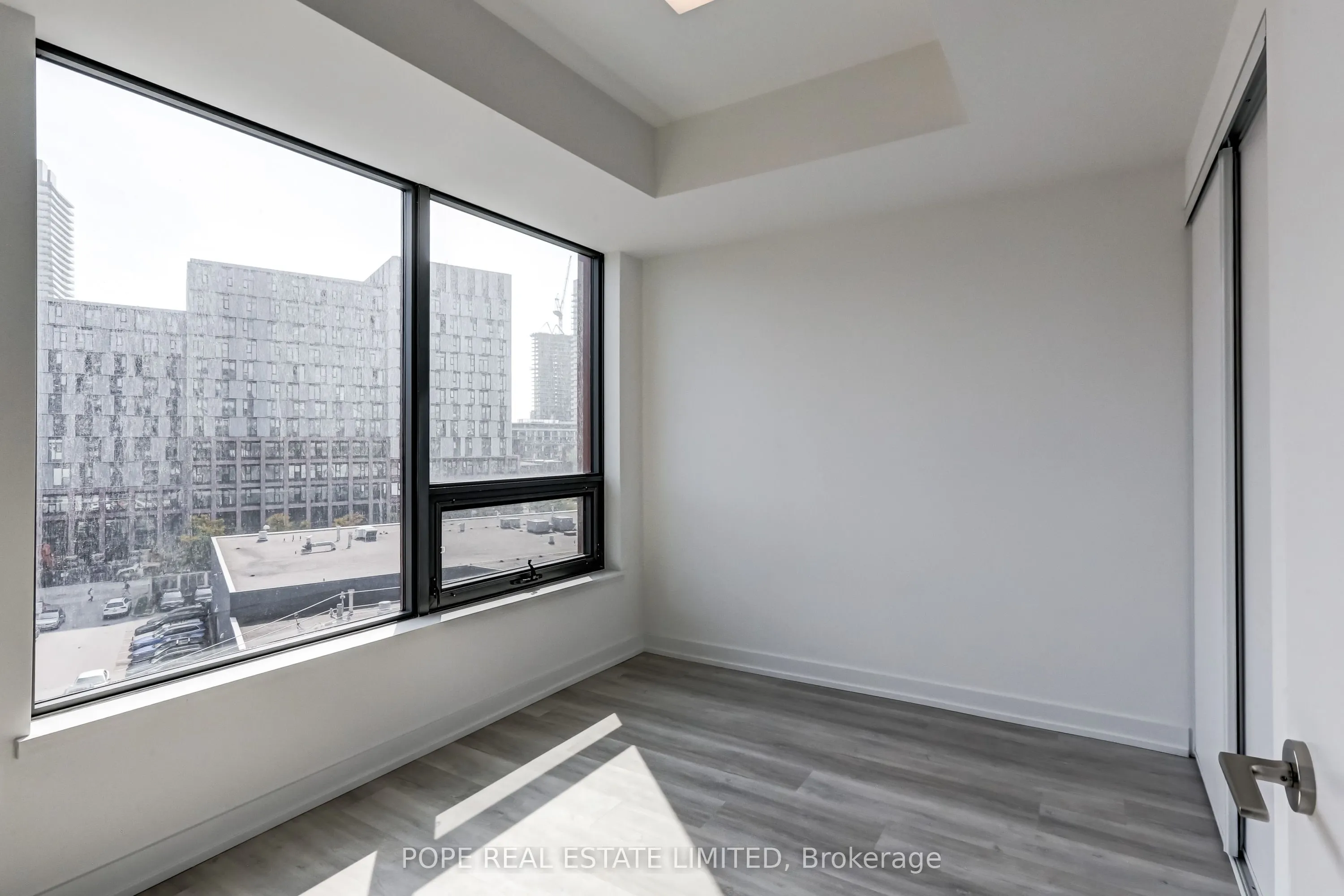 28 Eastern Avenue, #522