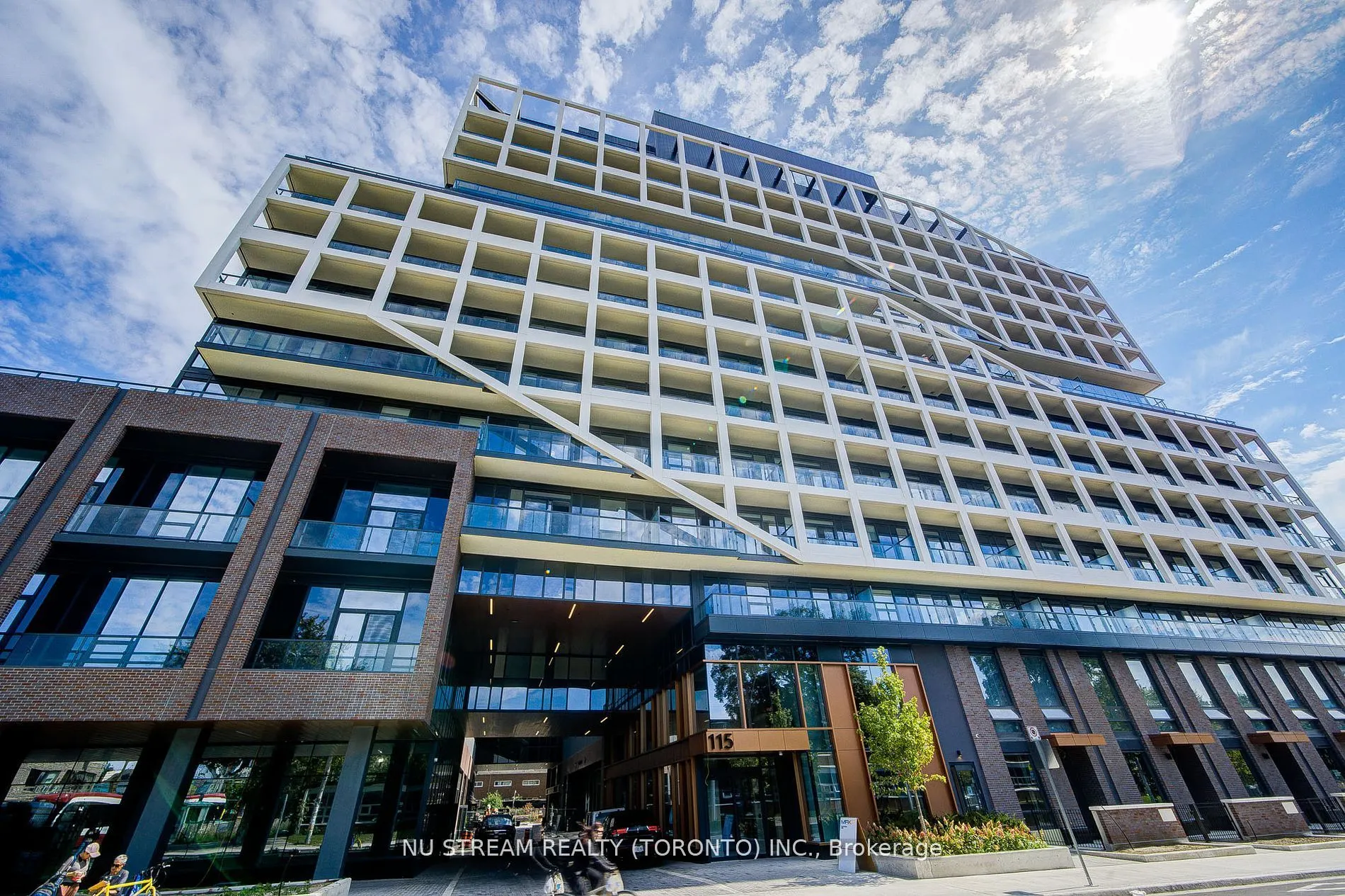 115 Denison Avenue, #703