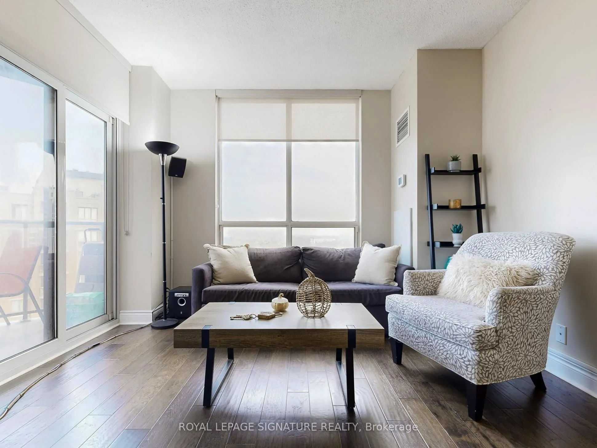 78 Harrison Garden Boulevard, #1302