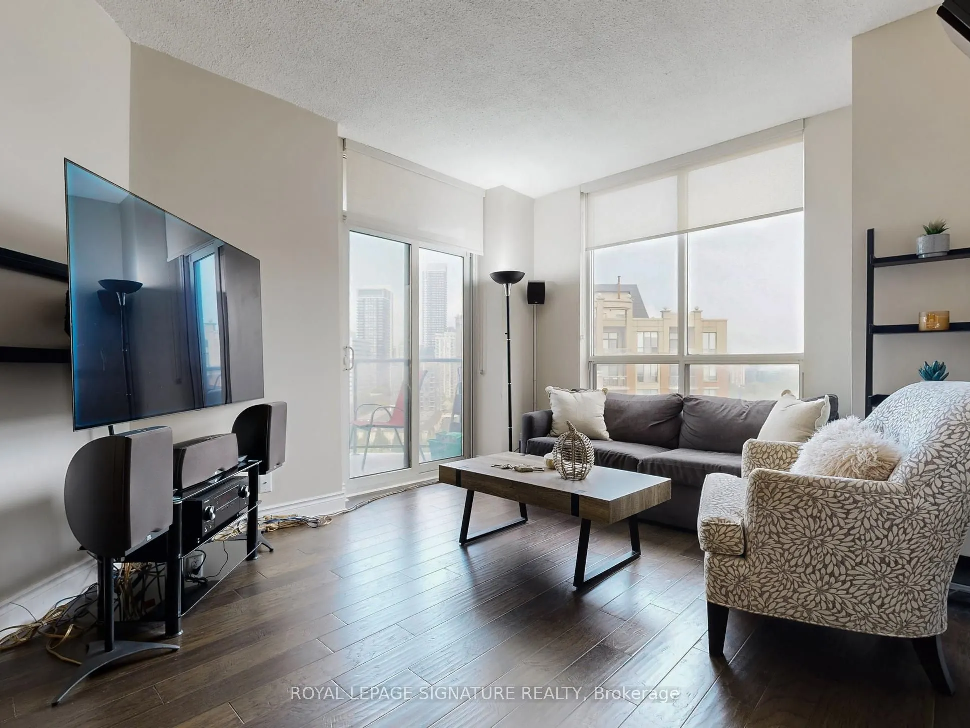 78 Harrison Garden Boulevard, #1302