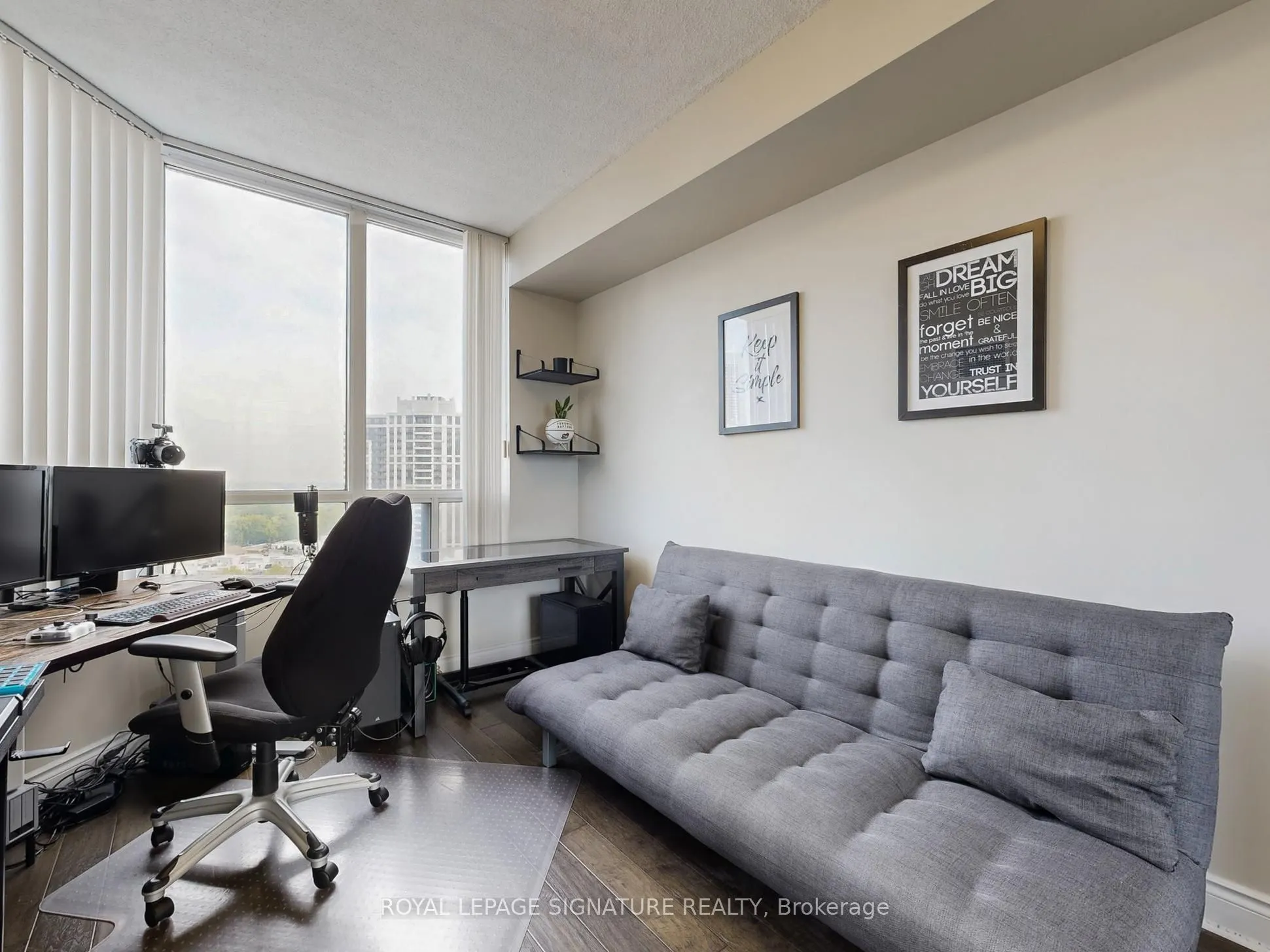 78 Harrison Garden Boulevard, #1302