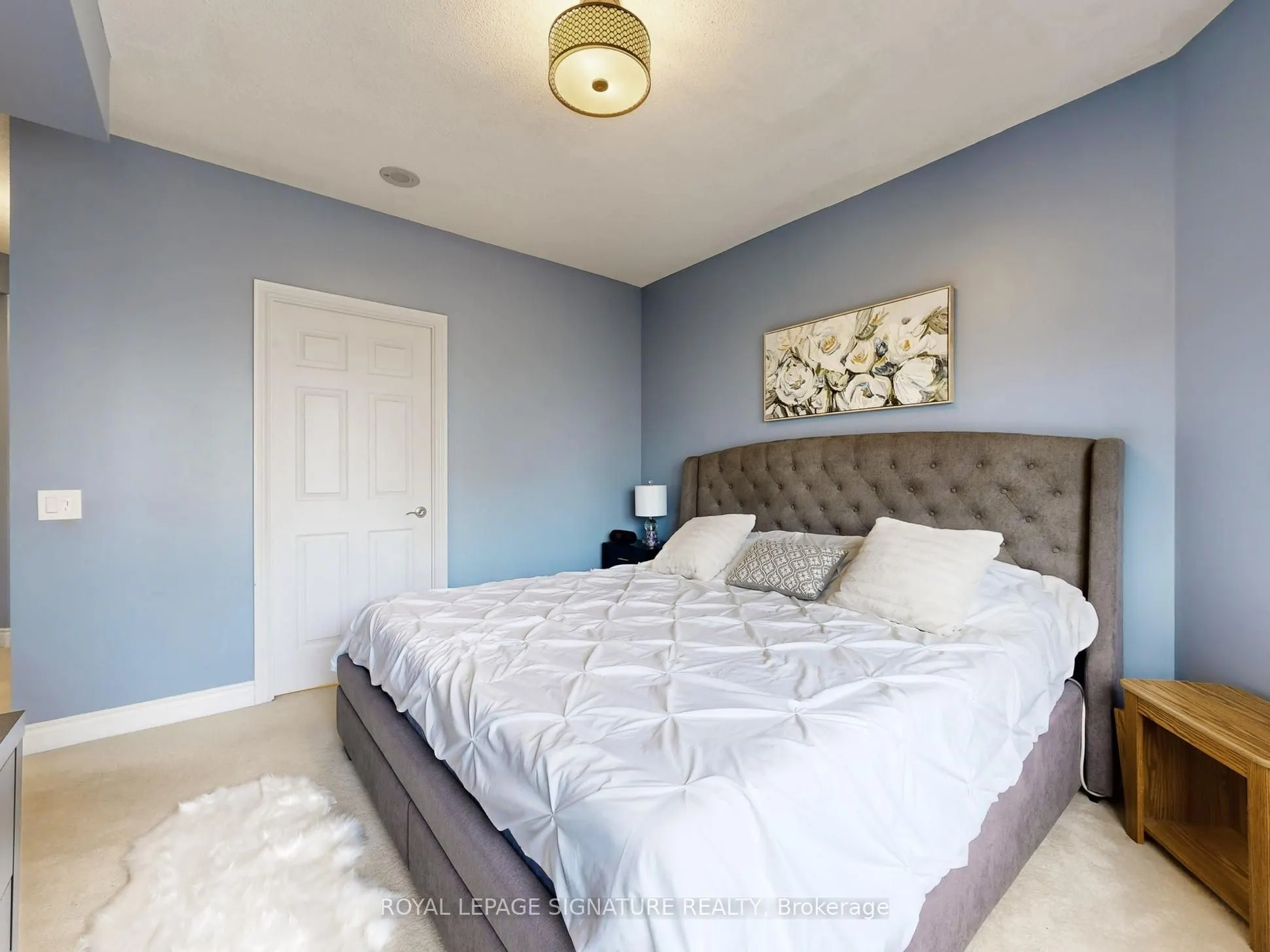 78 Harrison Garden Boulevard, #1302