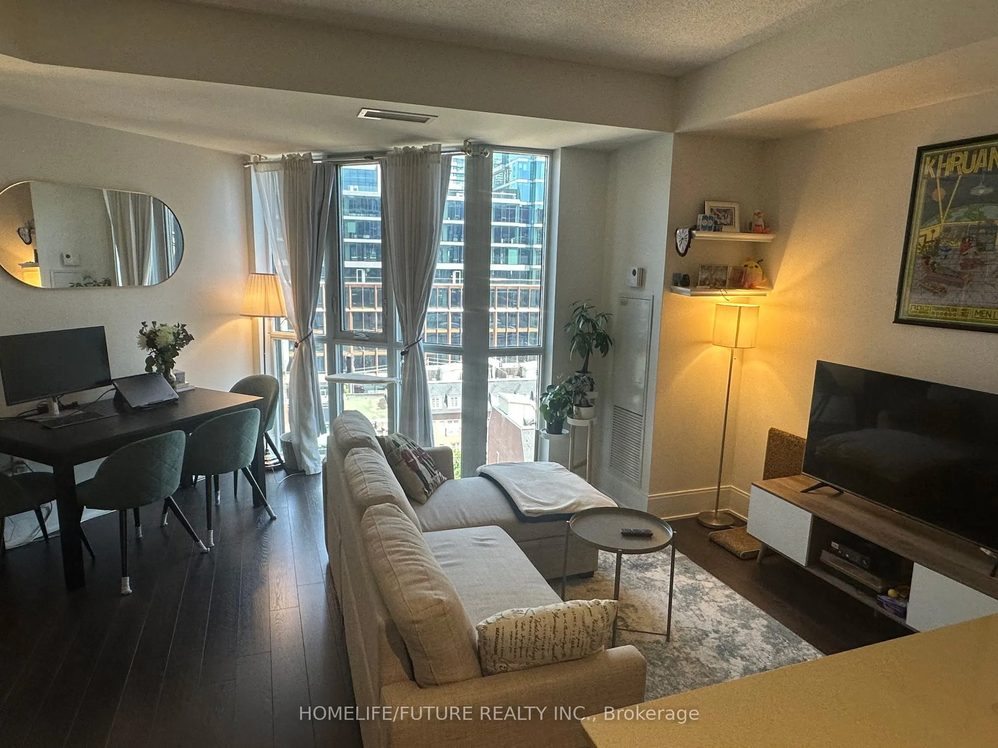 560 Front Street, #W #915