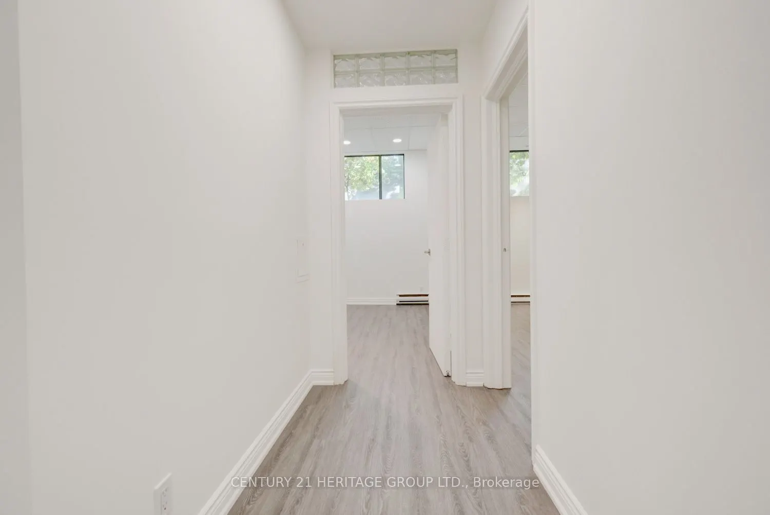 2900 Yonge Street, #101
