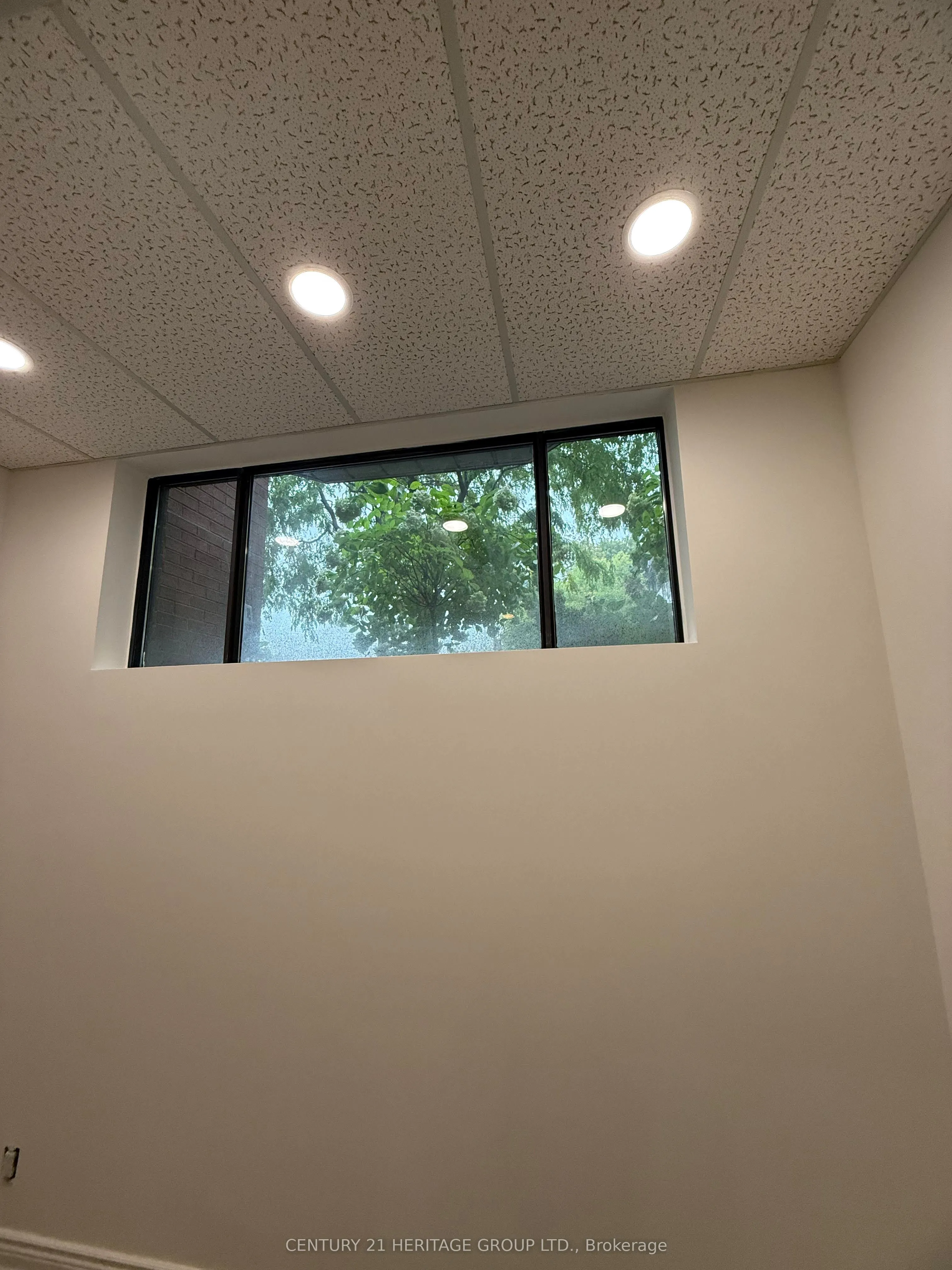2900 Yonge Street, #101
